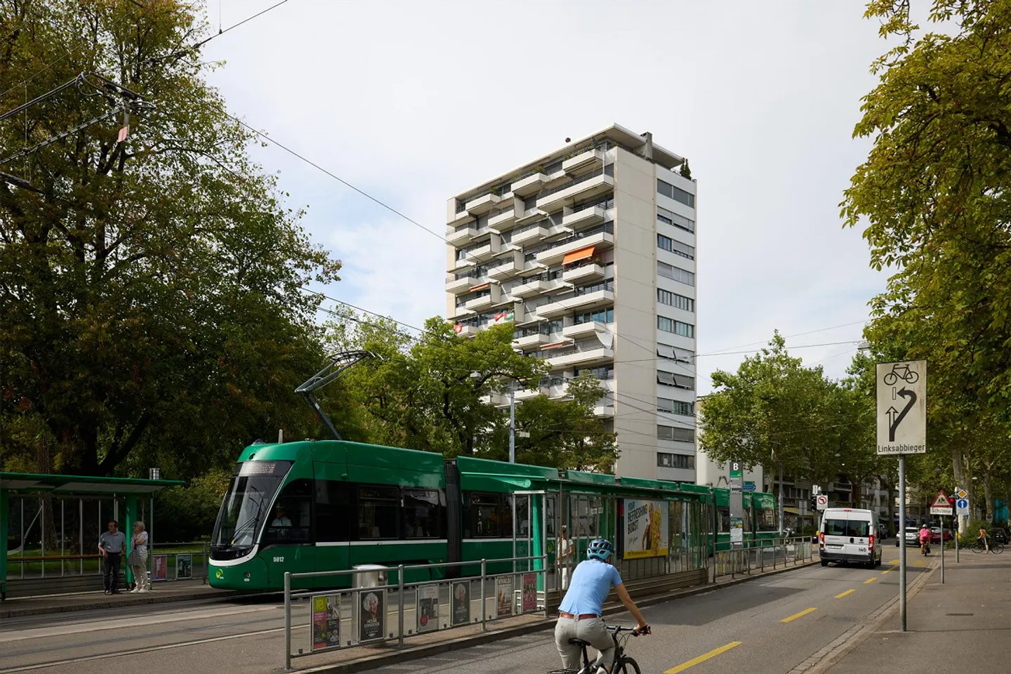 Central Living - high above Basel with a panoramic view - Photo 1 of 11
