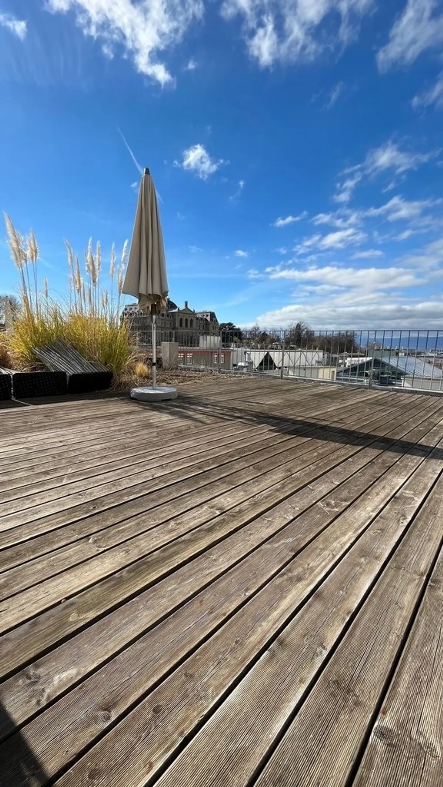 Geräumiges Loft-Apartment im Herzen von Lausanne - Foto 6 von 10