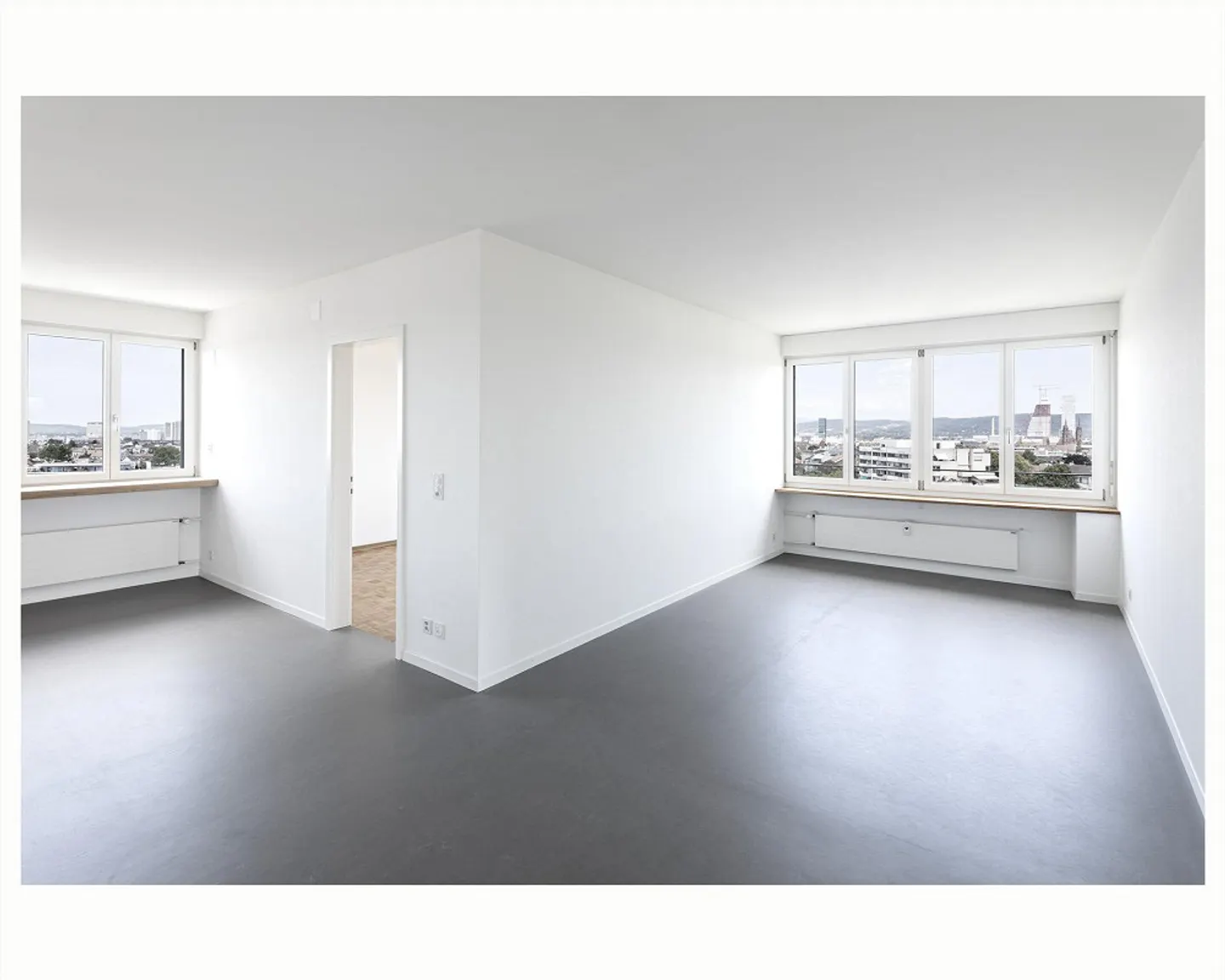 Central Living - high above Basel with a panoramic view - Photo 5 of 11