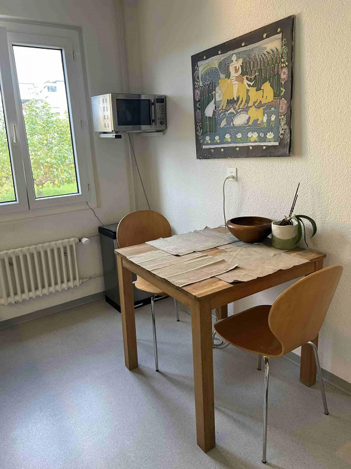 Chambre dans un appartement partagé au centre de Zug - Photo 3 sur 6