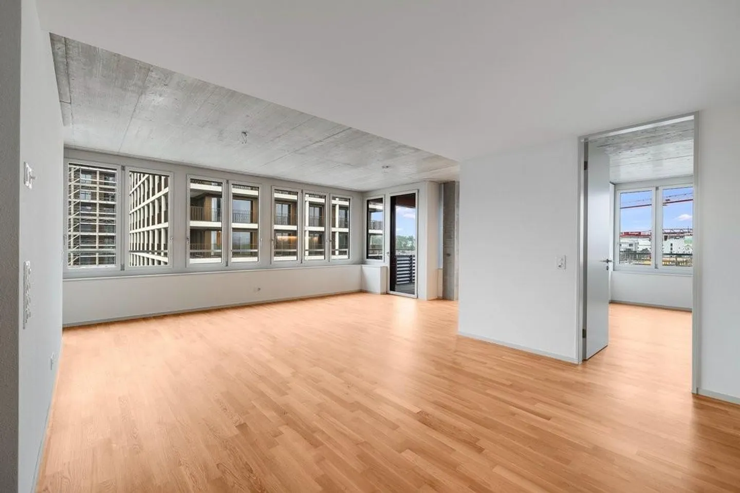 Modern 4.5-room apartment with a view - Photo 9 of 11