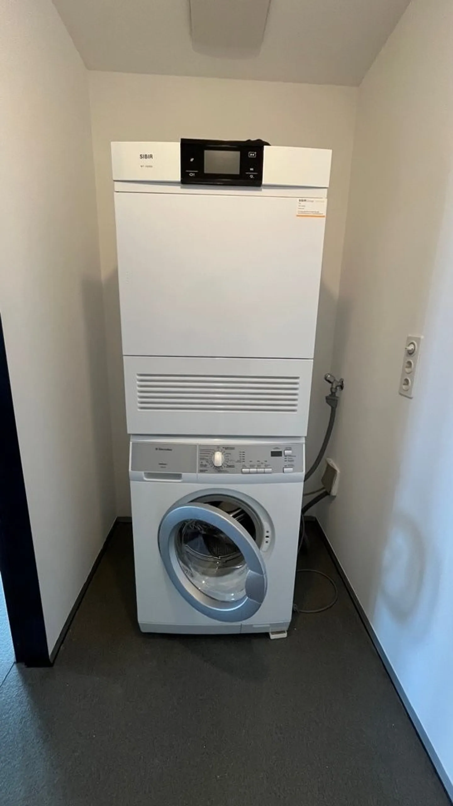 Geräumiges Loft-Apartment im Herzen von Lausanne - Foto 9 von 10