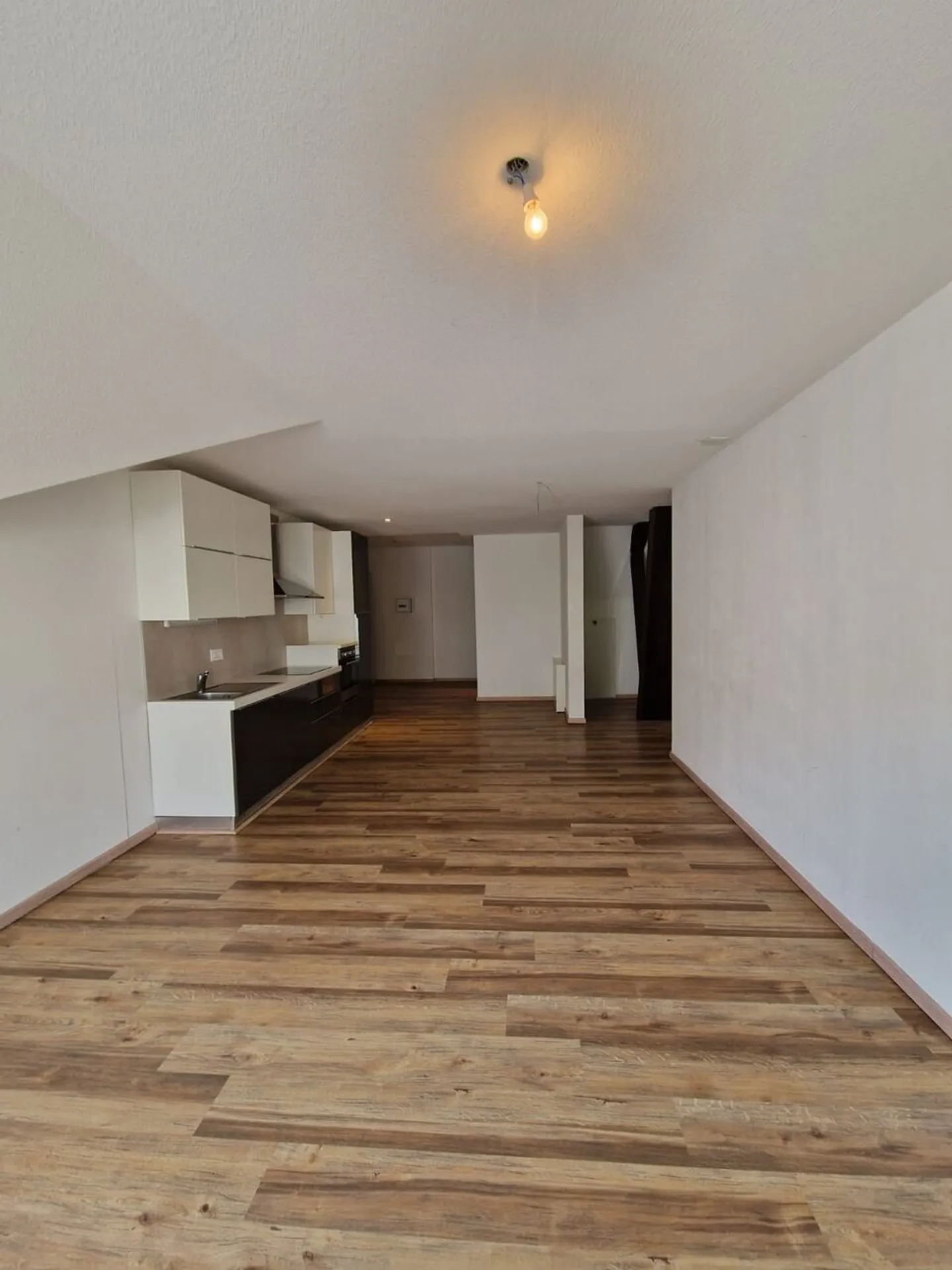 Sublime appartamento di 4,5 stanze in affitto - Foto 12 di 13