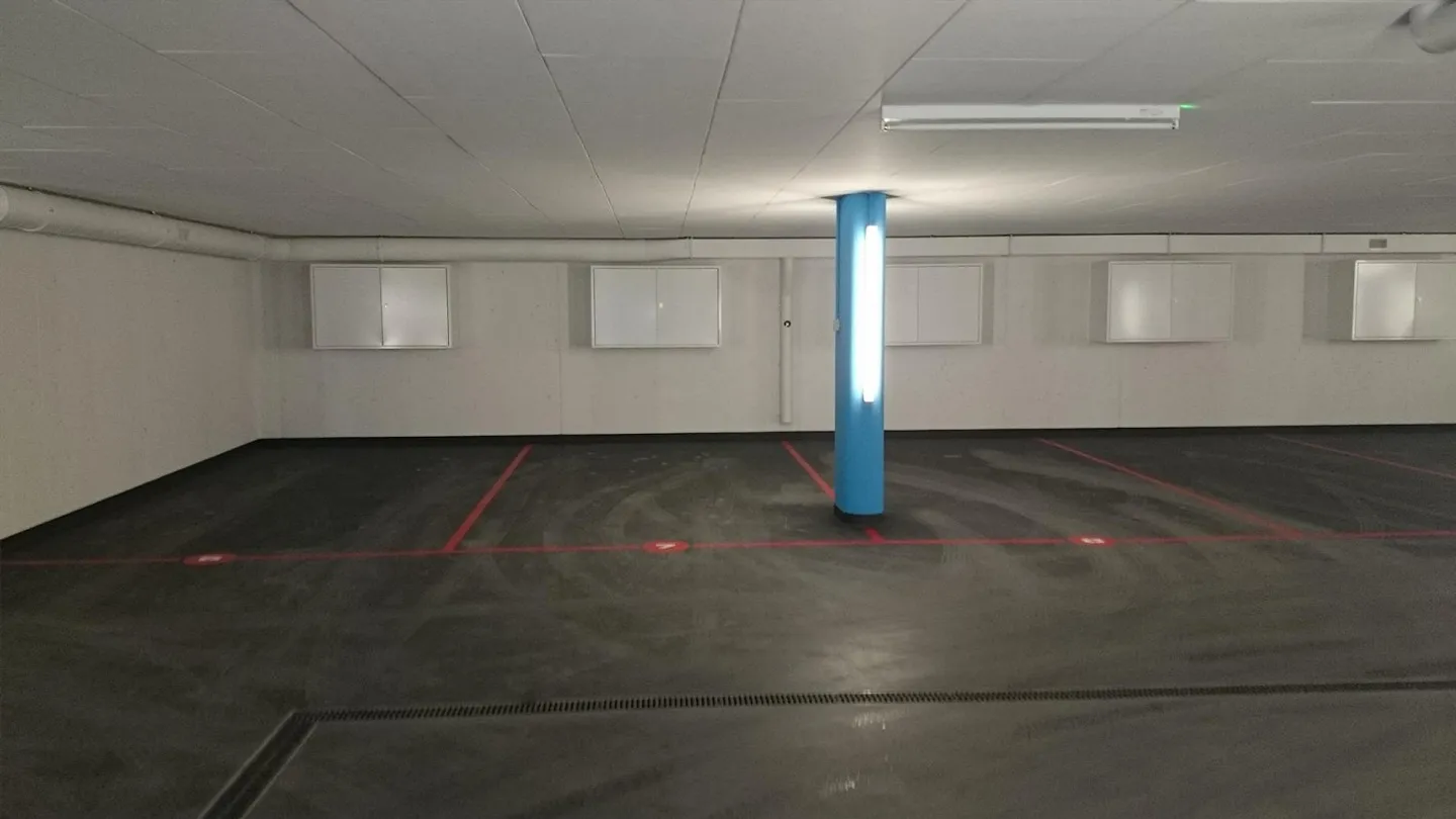 Underground parking space for rent - Photo 1 of 1
