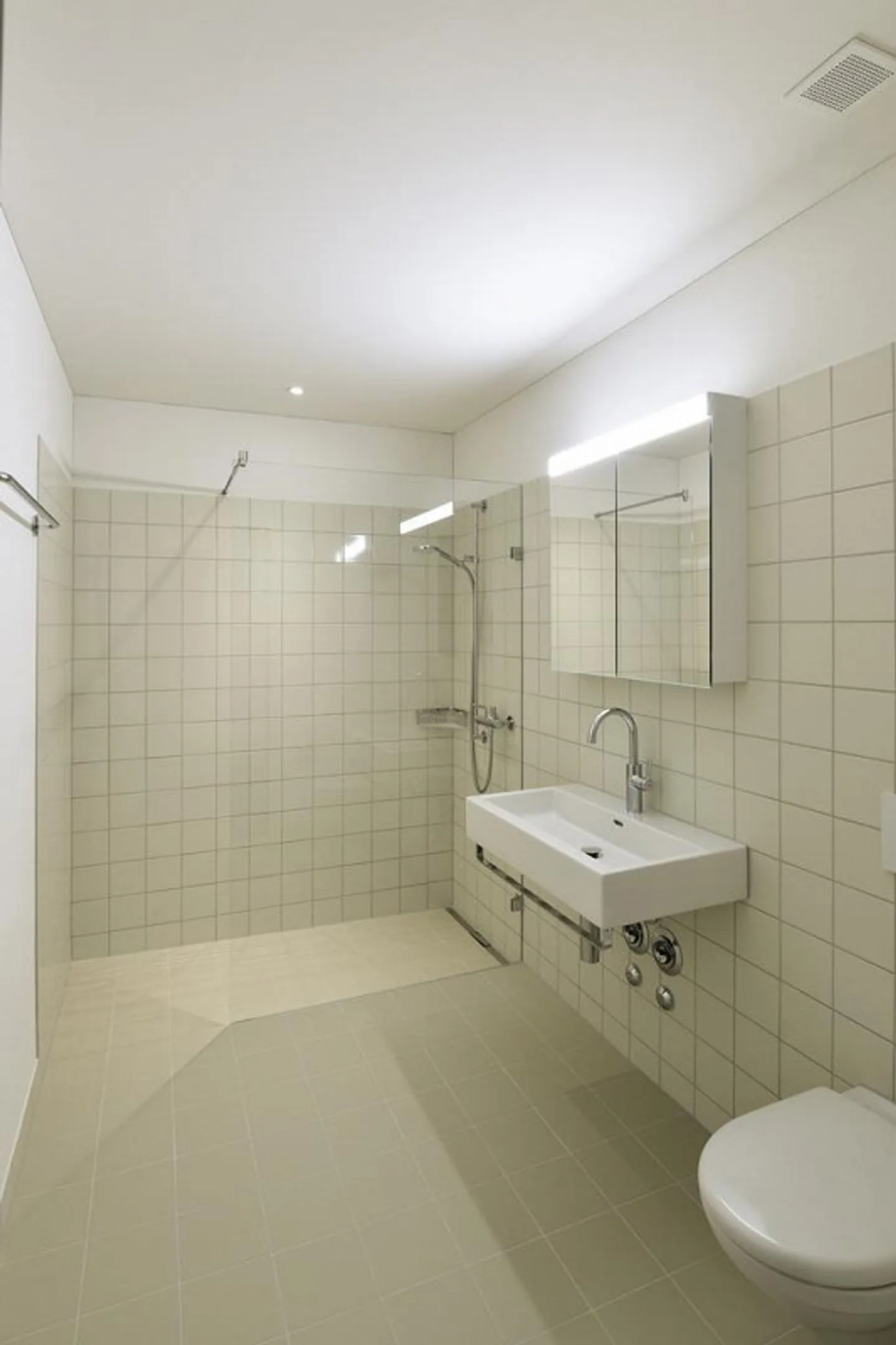 Emplacement résidentiel moderne et central avec grande terrasse - Photo 5 sur 12