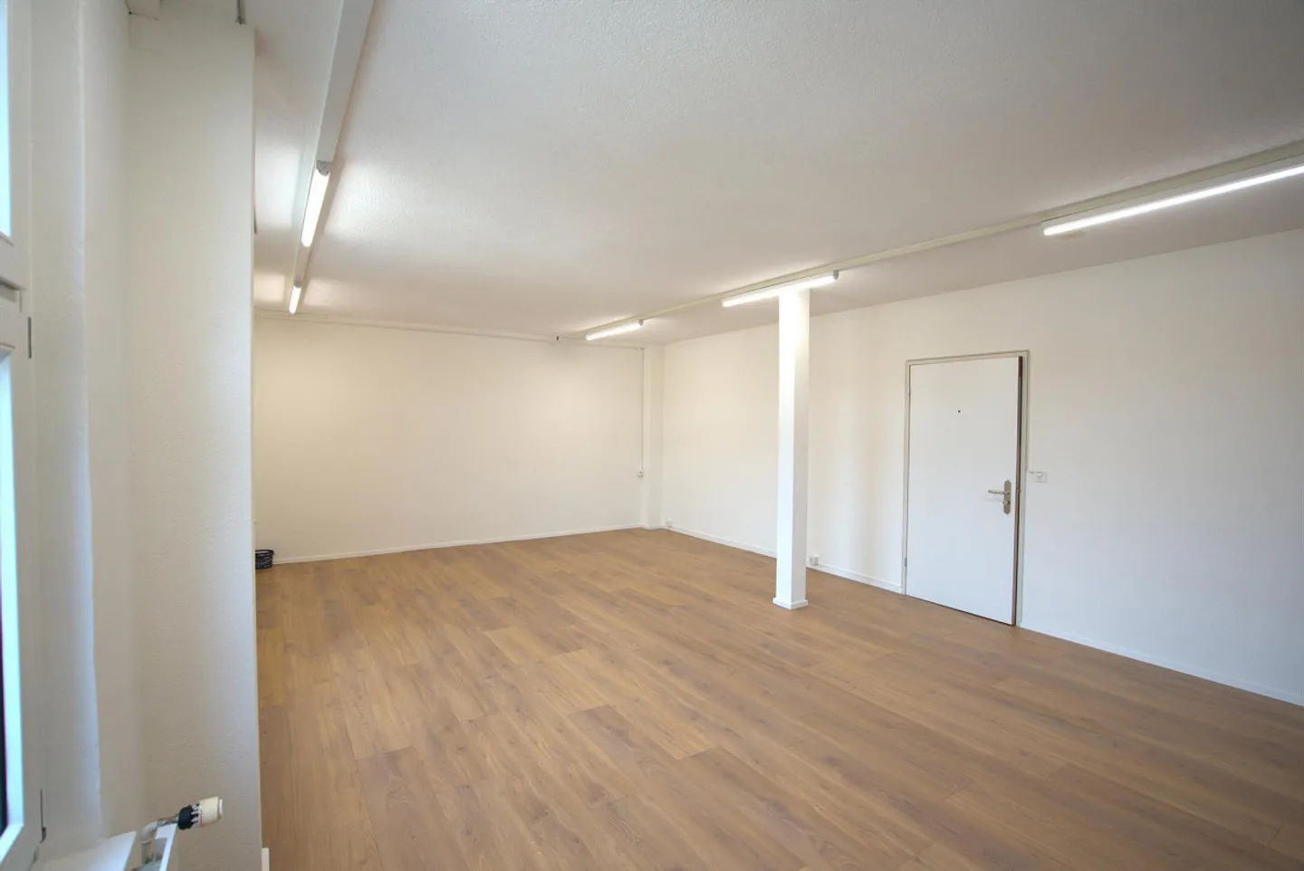 Versatile commercial space in the heart of Wetzikon - Photo 2 of 2
