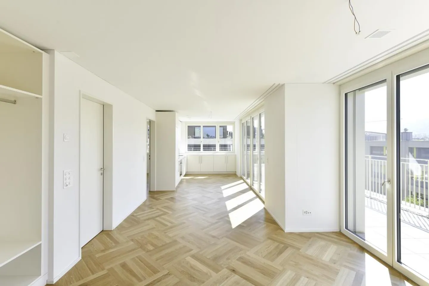 Emplacement résidentiel moderne et central avec grande terrasse - Photo 9 sur 12