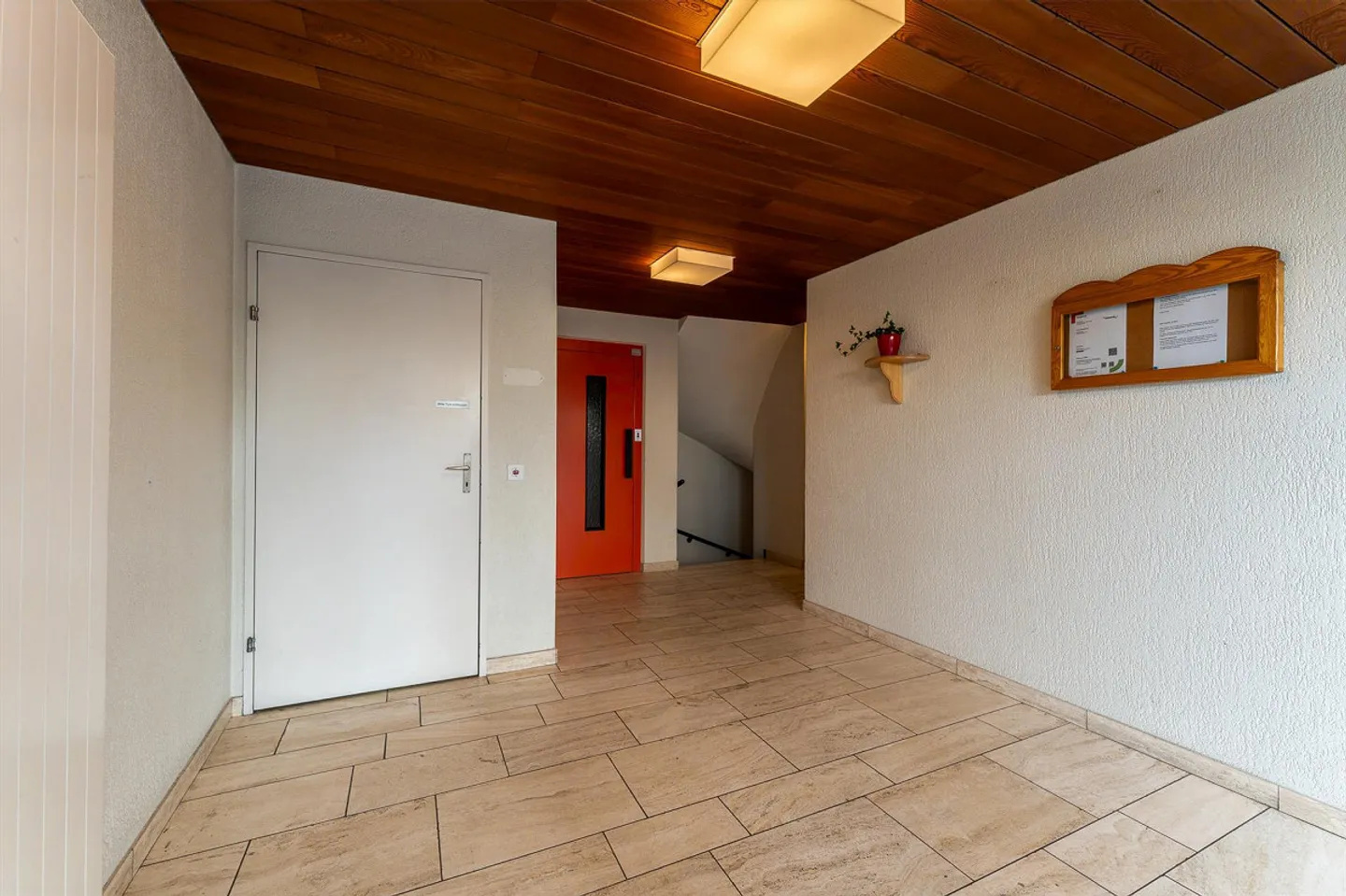 Appartement dans un emplacement privilégié (STWEG) - Photo 2 sur 15