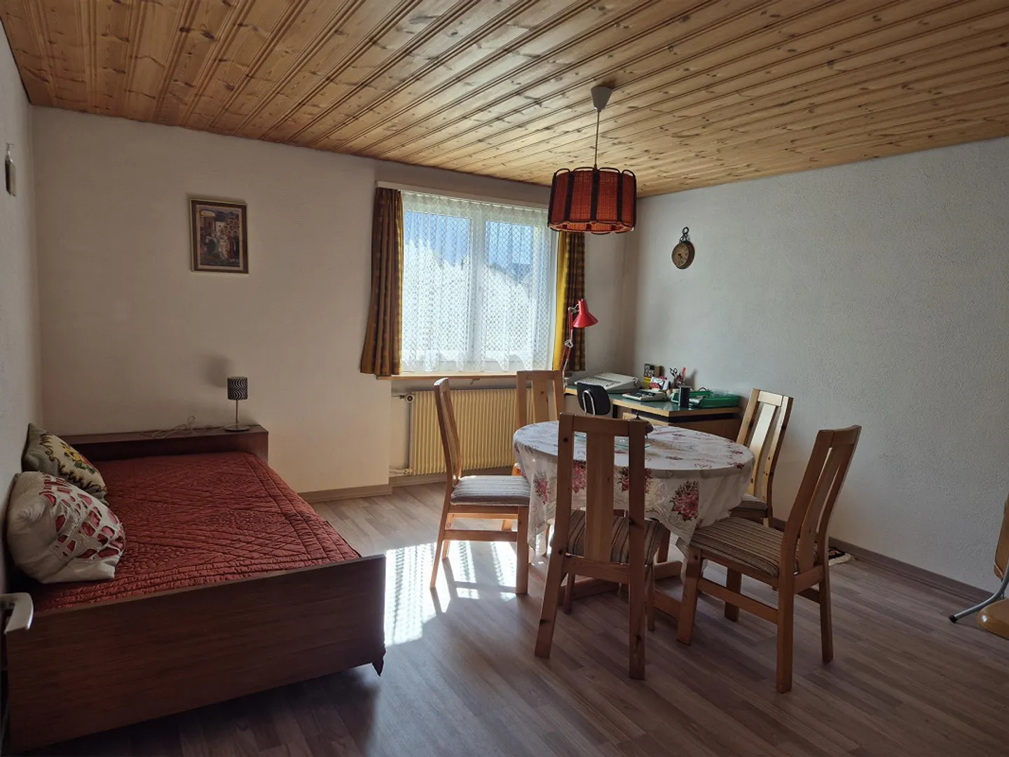 Affascinante casa unifamiliare parzialmente arredata con giardino - limitata - Foto 12 di 19