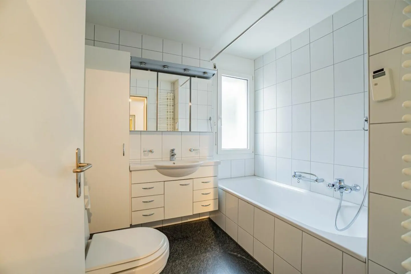 4.5 Zimmer Erdgeschosswohnung - Foto 2 von 12