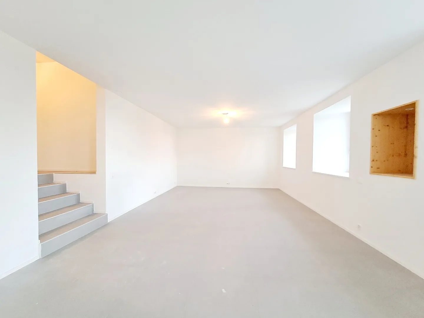 CHAMPAGNE 14, New 4.5-Room Apartment with Private Terrace - Photo 3 of 12