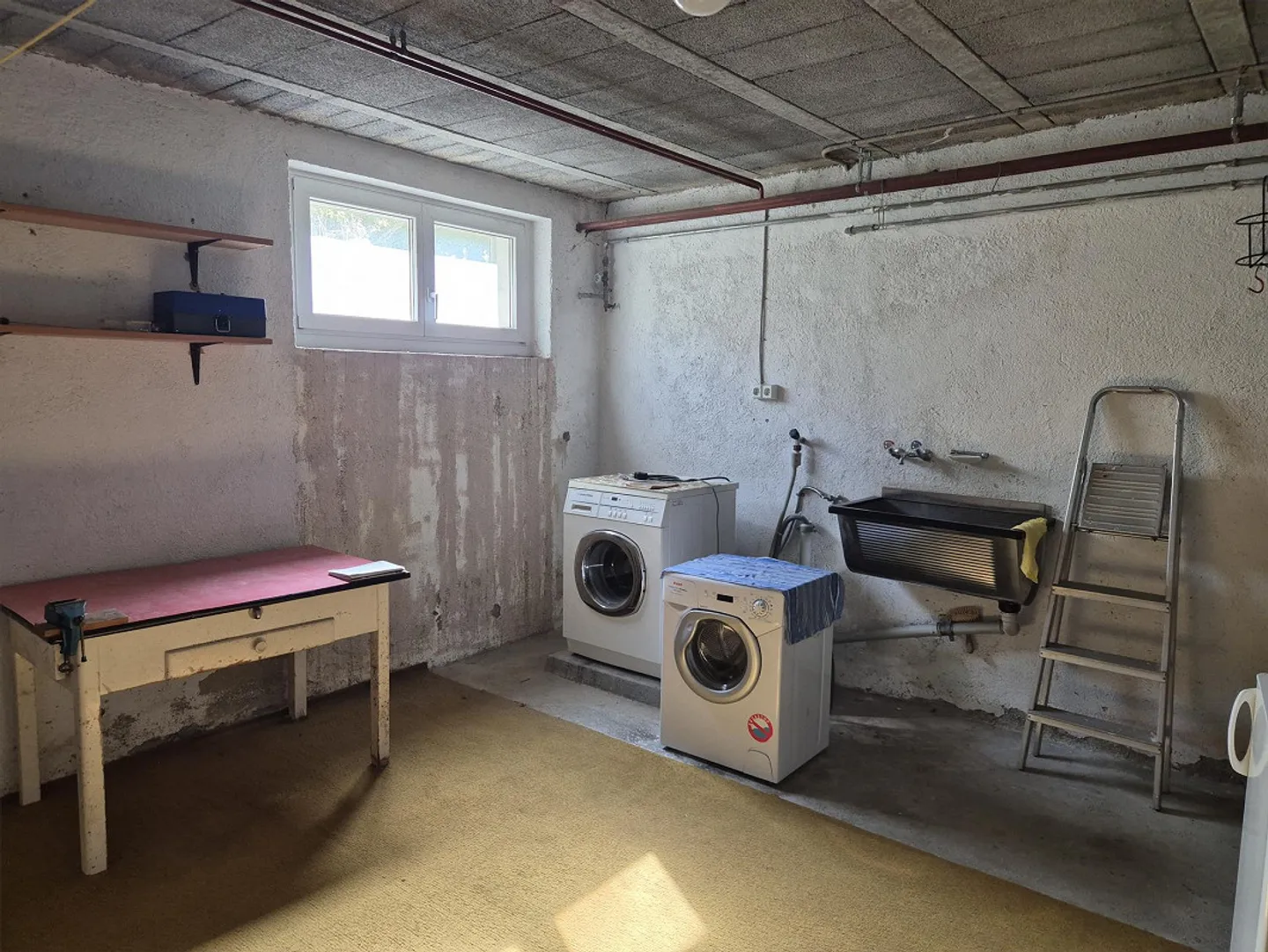 Affascinante casa unifamiliare parzialmente arredata con giardino - limitata - Foto 15 di 19