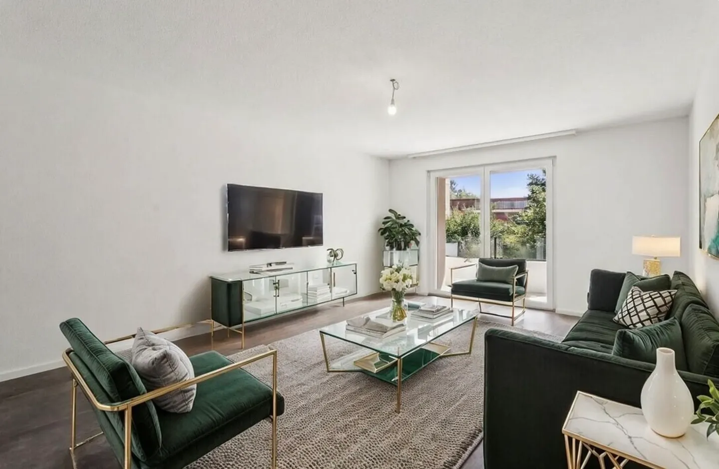 Estavayer-le-Lac – appartement rénové de 4,5 pièces avec terrasse et vue sur le lac - Photo 1 sur 12