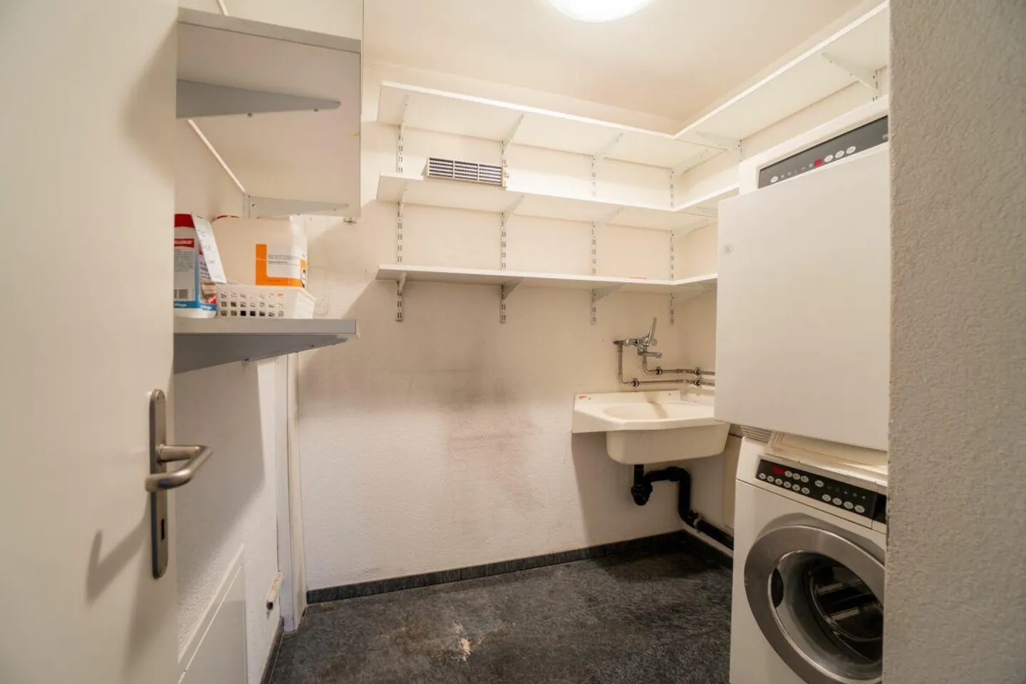 4.5 Zimmer Erdgeschosswohnung - Foto 9 von 12