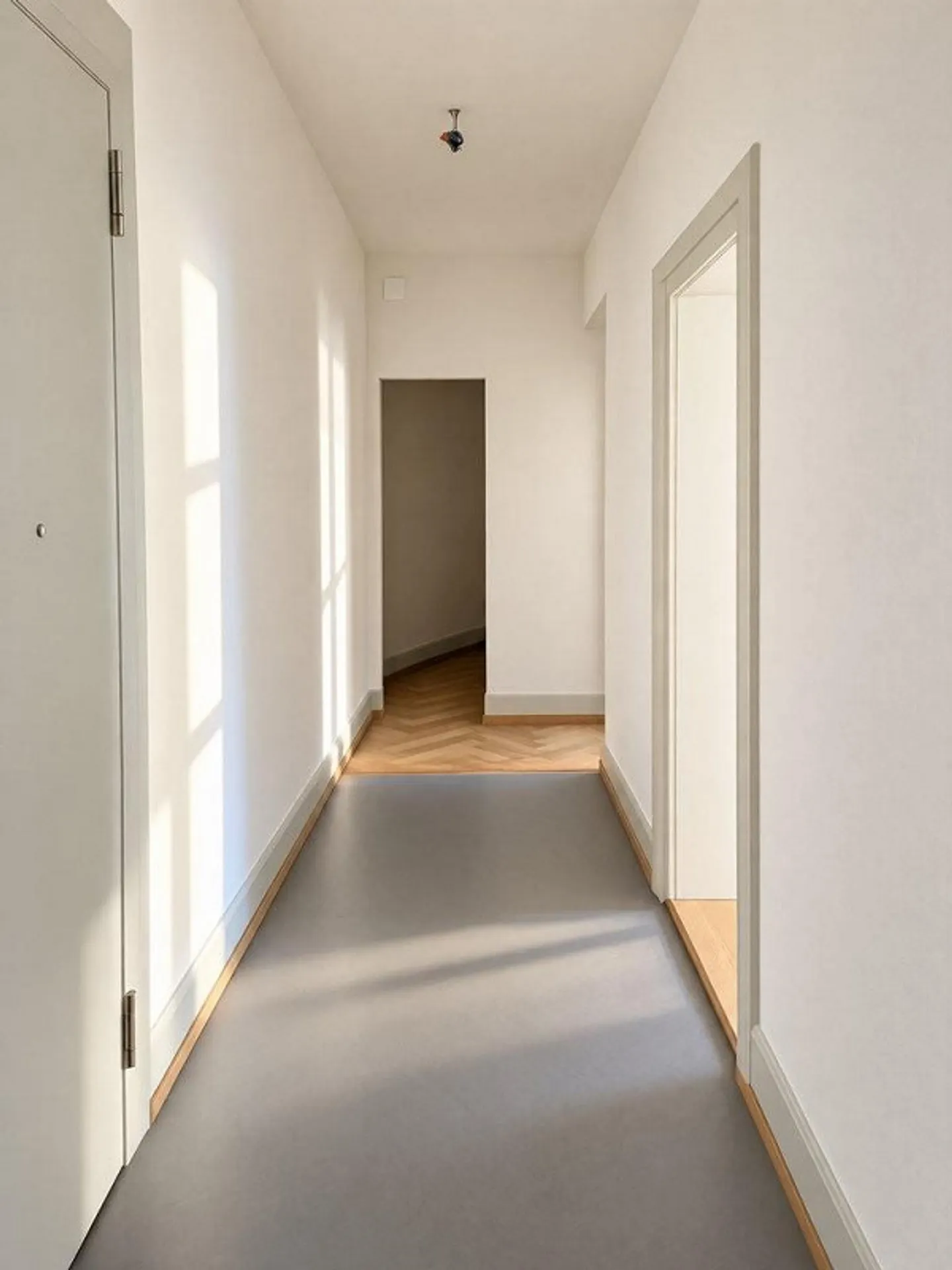 Appartement ancien rénové avec beaucoup de charme - Photo 11 sur 12