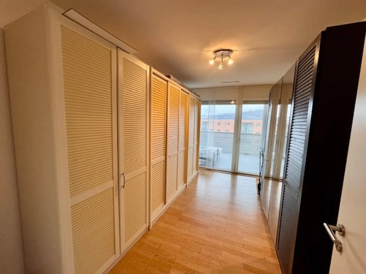 Spacious City Apartment in the Desirable Bornblick - Photo 11 of 21