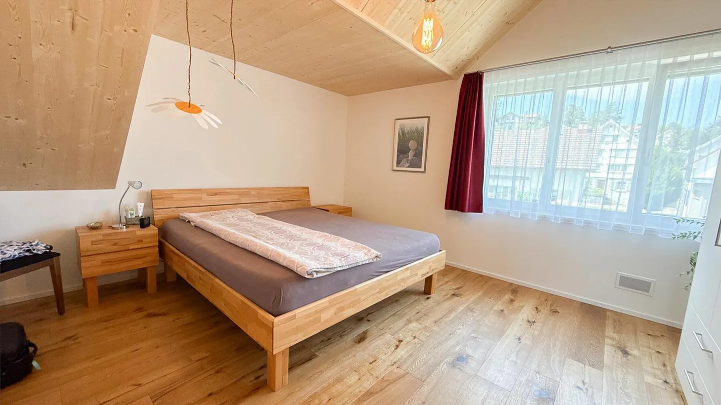 Occasione rara a Heiden – casa familiare soleggiata con fascino - Foto 12 di 17