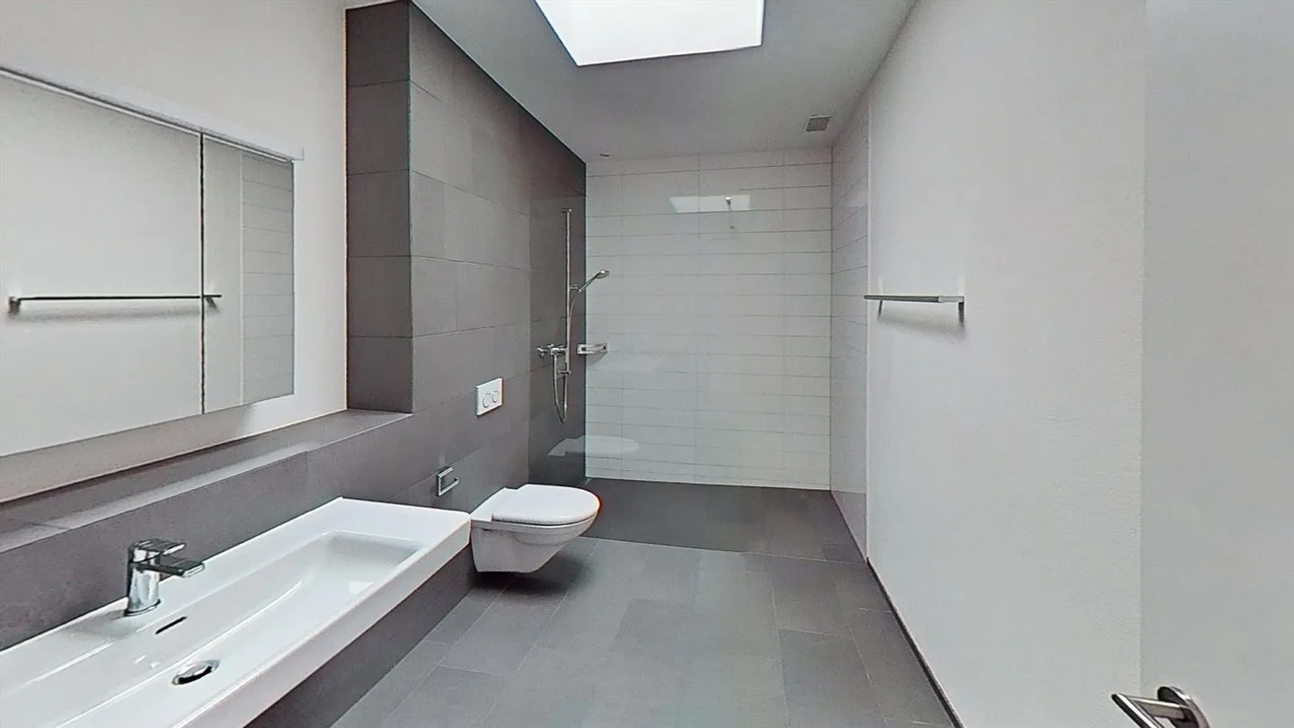 Appartement penthouse moderne de 3,5 pièces avec deux terrasses à Heerbrugg - Photo 3 sur 13
