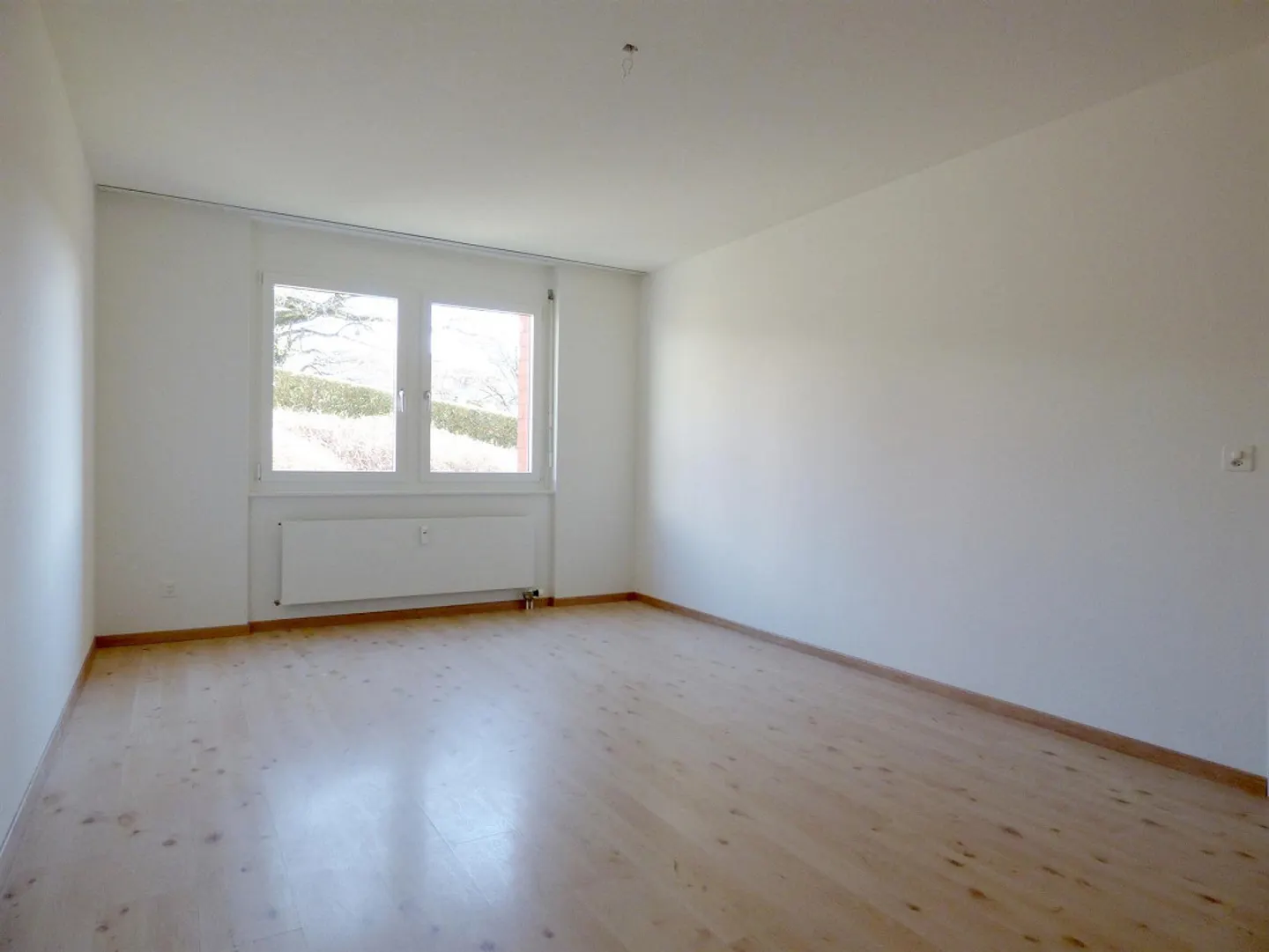 Geräumige Familienwohnung in Urdorf - Foto 3 von 5