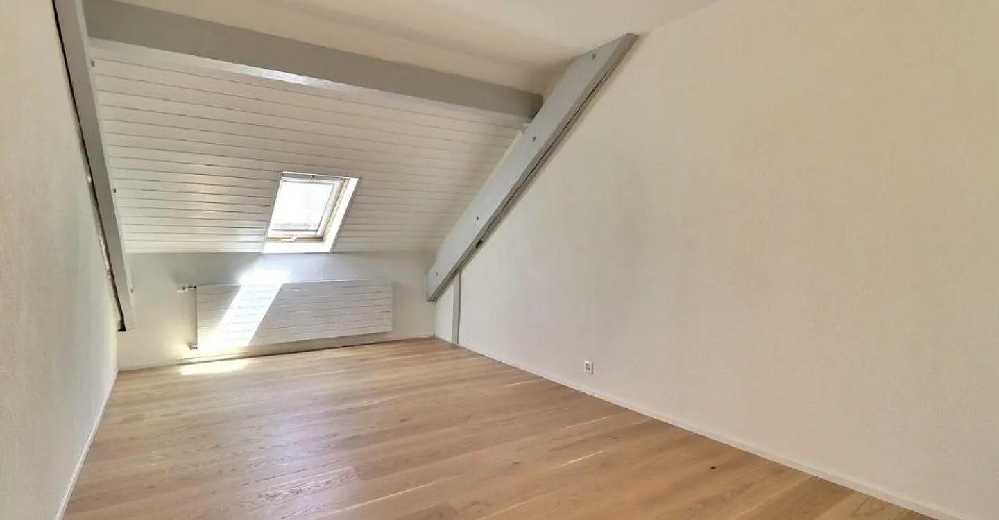 Appartement rénové au centre-ville - Photo 6 sur 8