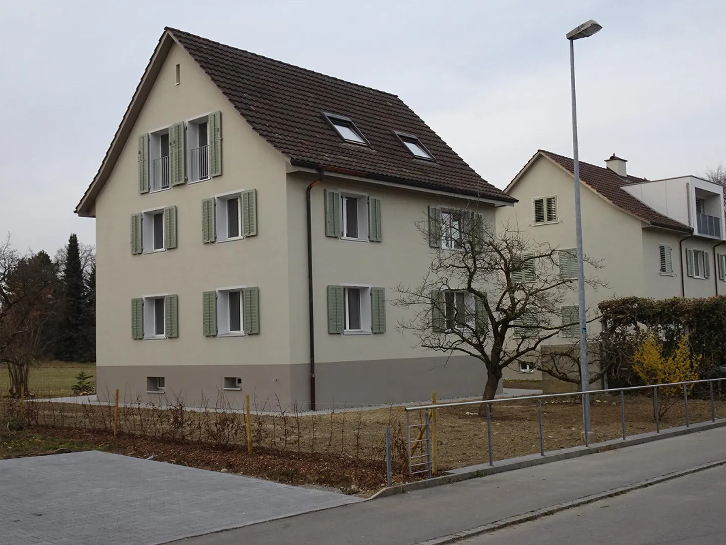 Appartement sous les combles fraîchement rénové dans une maison de 3 familles - Photo 6 sur 6