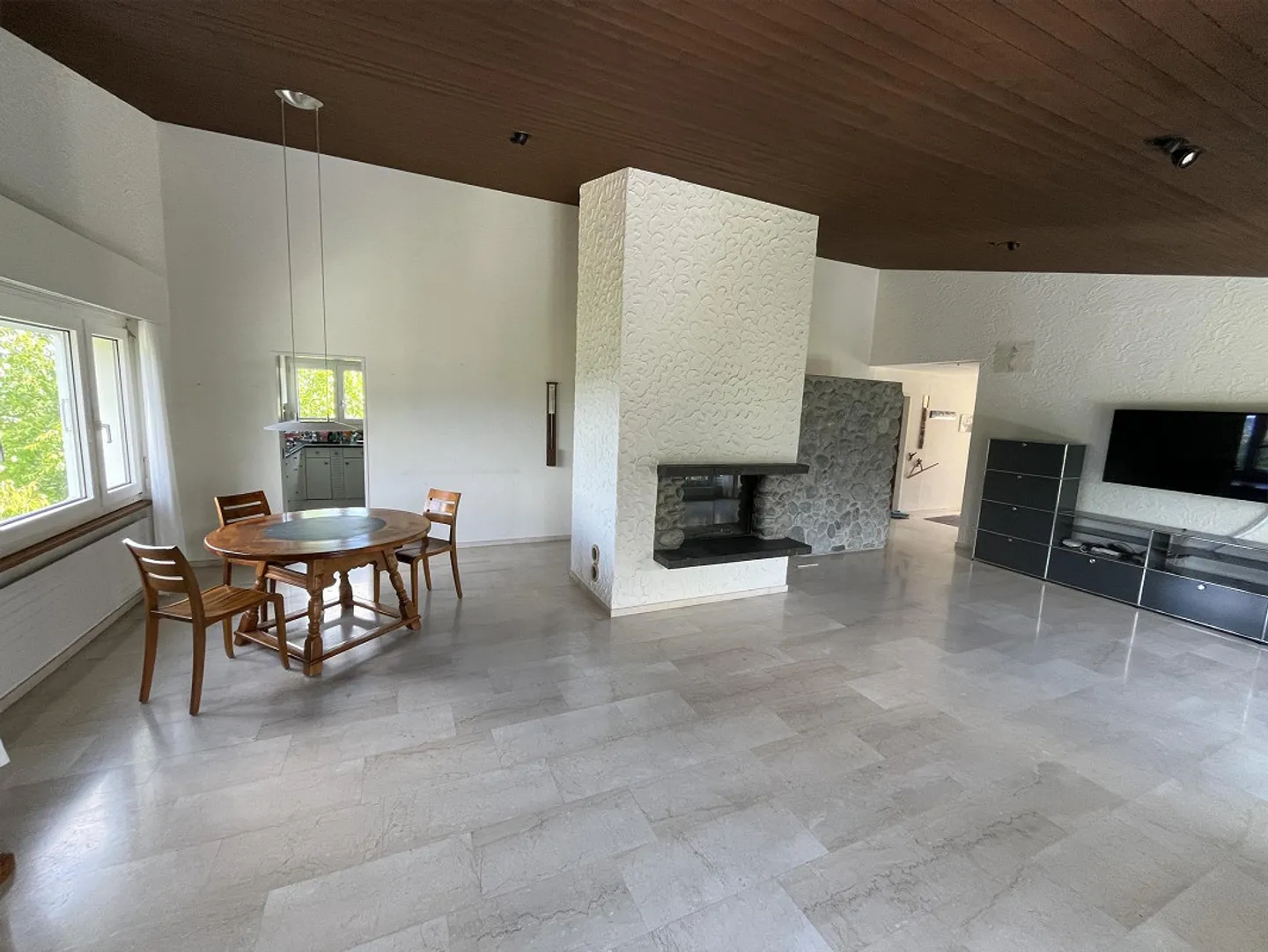 Maison individuelle avec piscine dans un emplacement idyllique, vue imprenable, grand jardin - Photo 8 sur 14