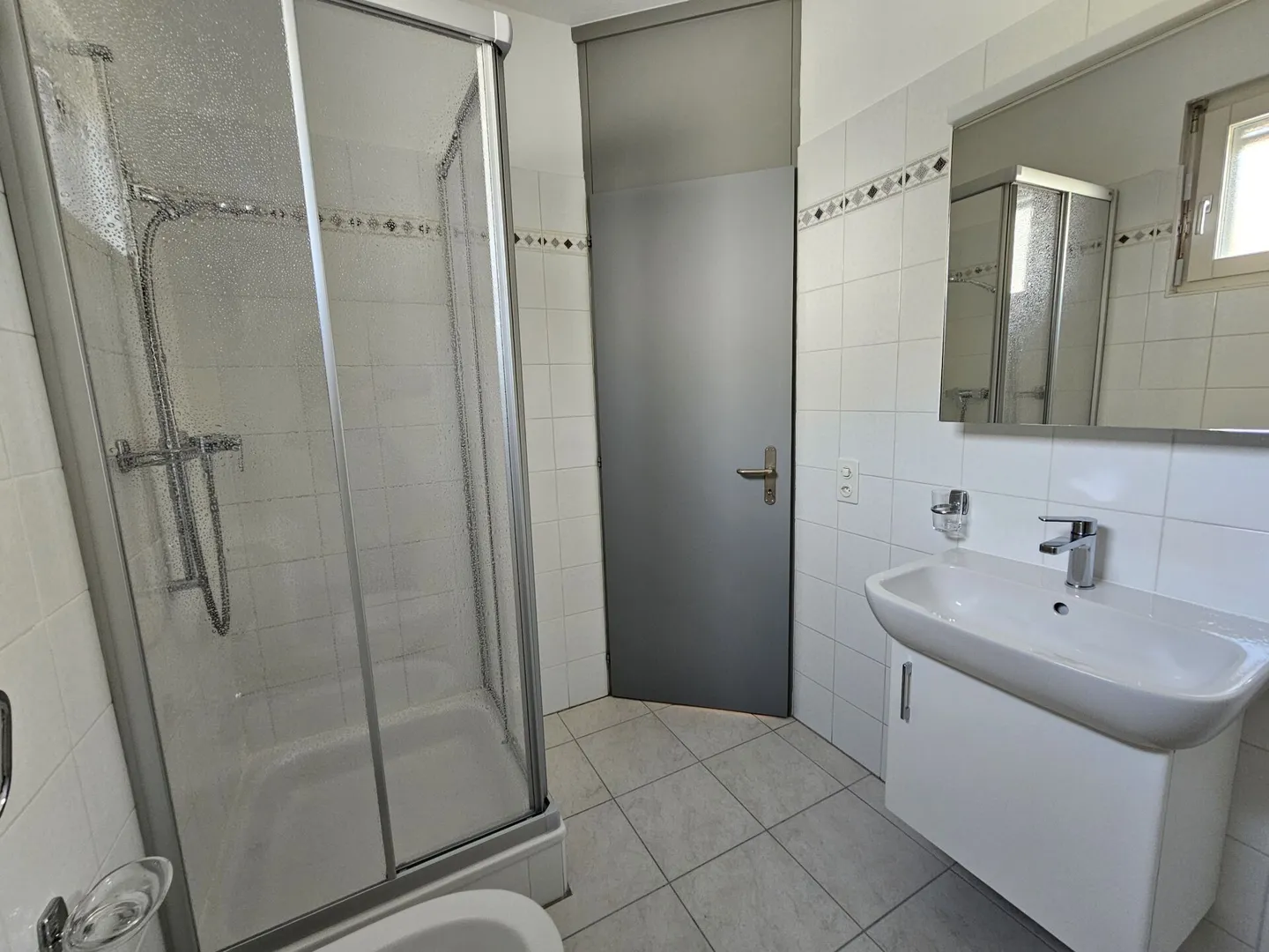 Reihenhaus mit Garten und offener Aussicht - Foto 10 von 13