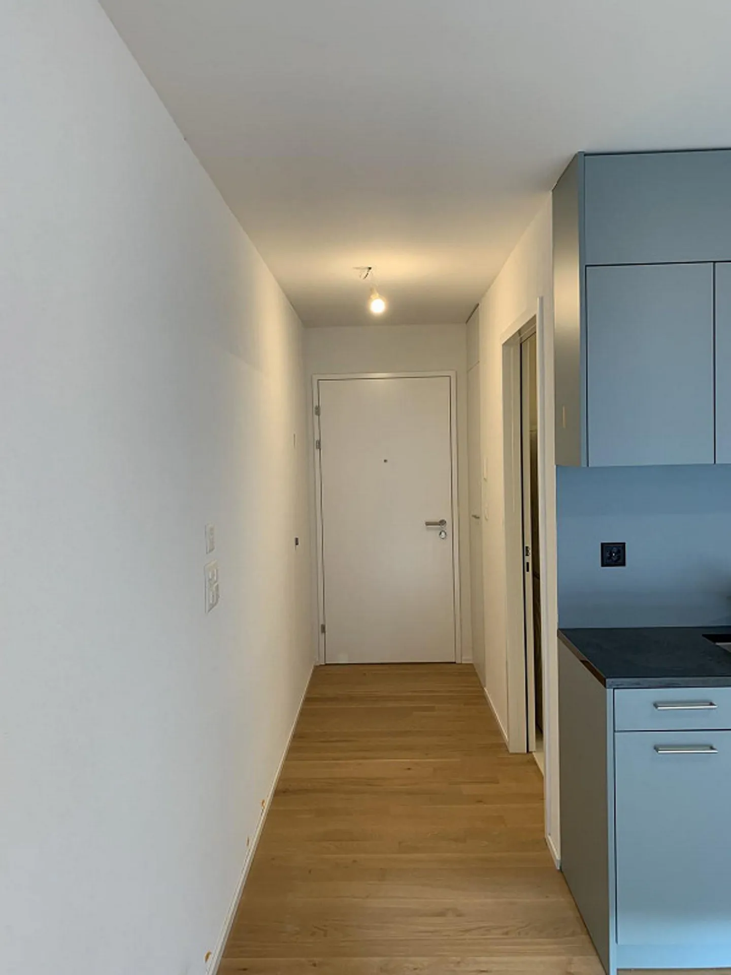 Studio nel cuore della città e vicino alla stazione - Foto 4 di 6