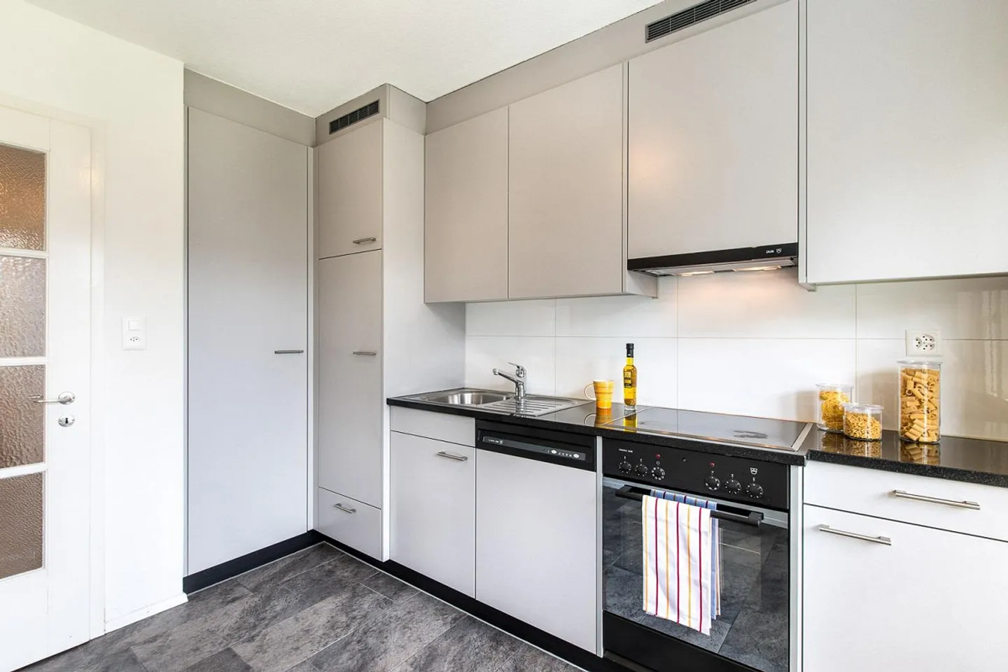 Vivre confortablement dans la ville d'Olten ! - Photo 4 sur 10