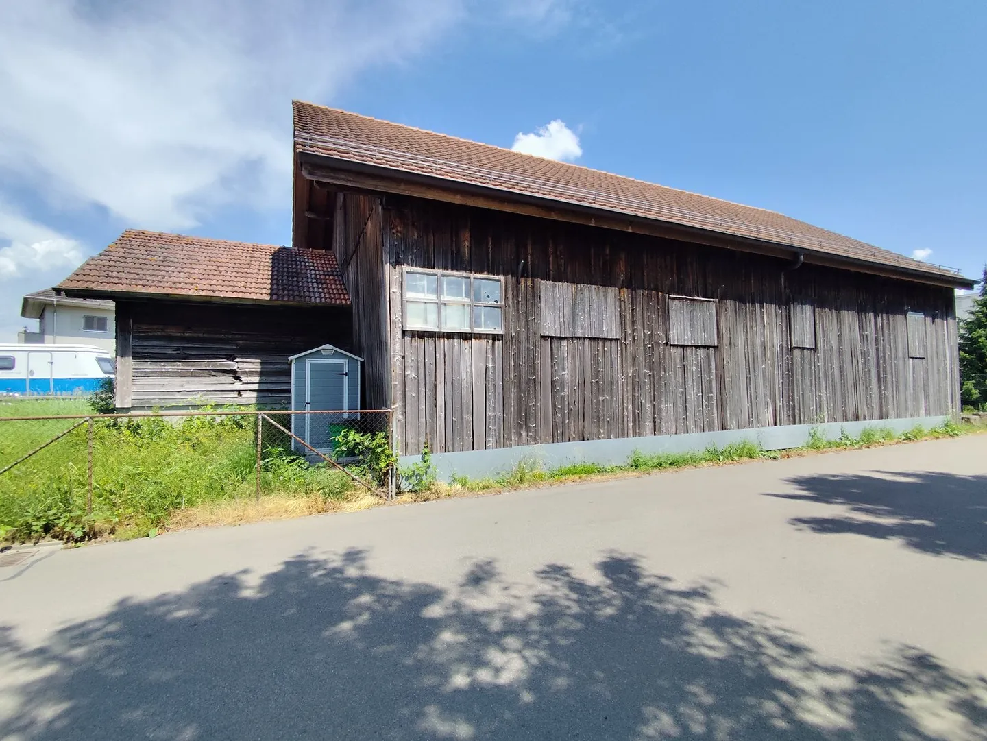 Single garage for rent on Burgweg in Aarberg - Photo 1 of 3