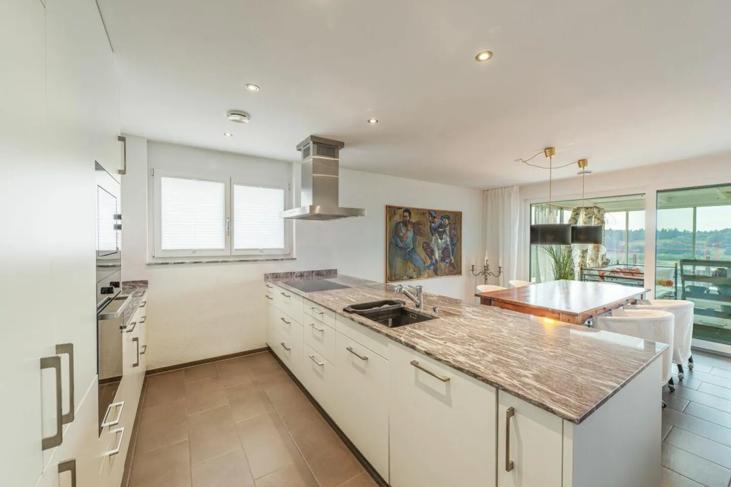 Exclusive Terrace Apartment with Breathtaking View over the Klettgau Area - Photo 11 of 26