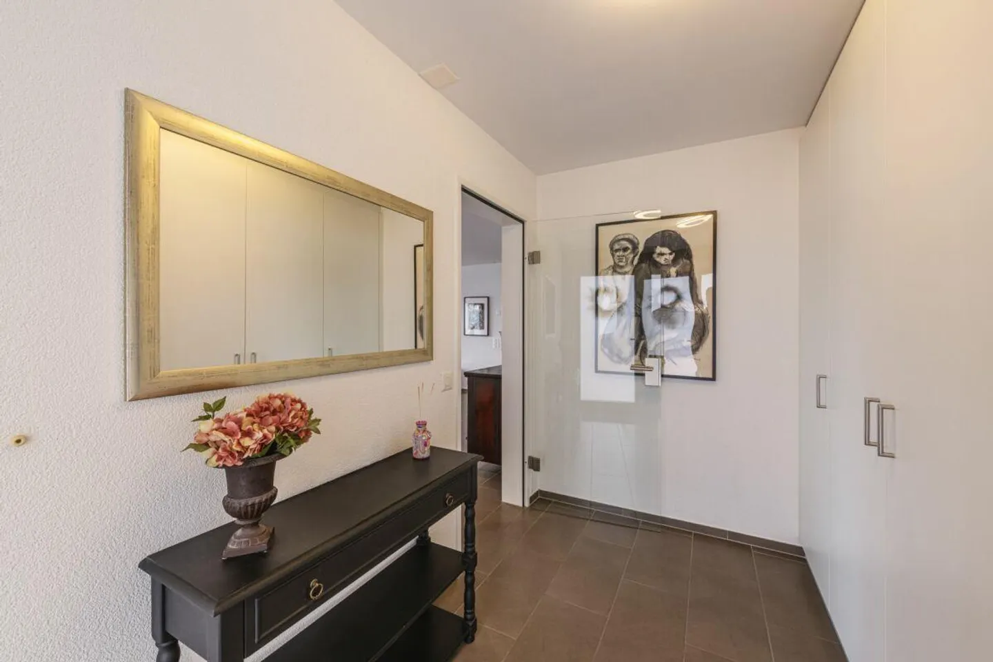 Exclusive Terrace Apartment with Breathtaking View over the Klettgau Area - Photo 14 of 26