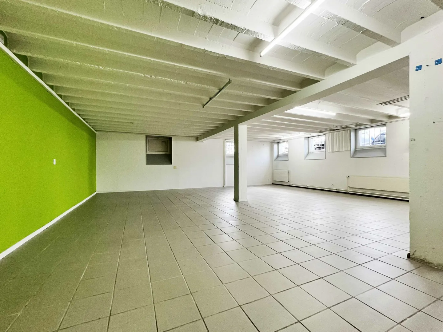 In the basement, space for various uses - Photo 11 of 16