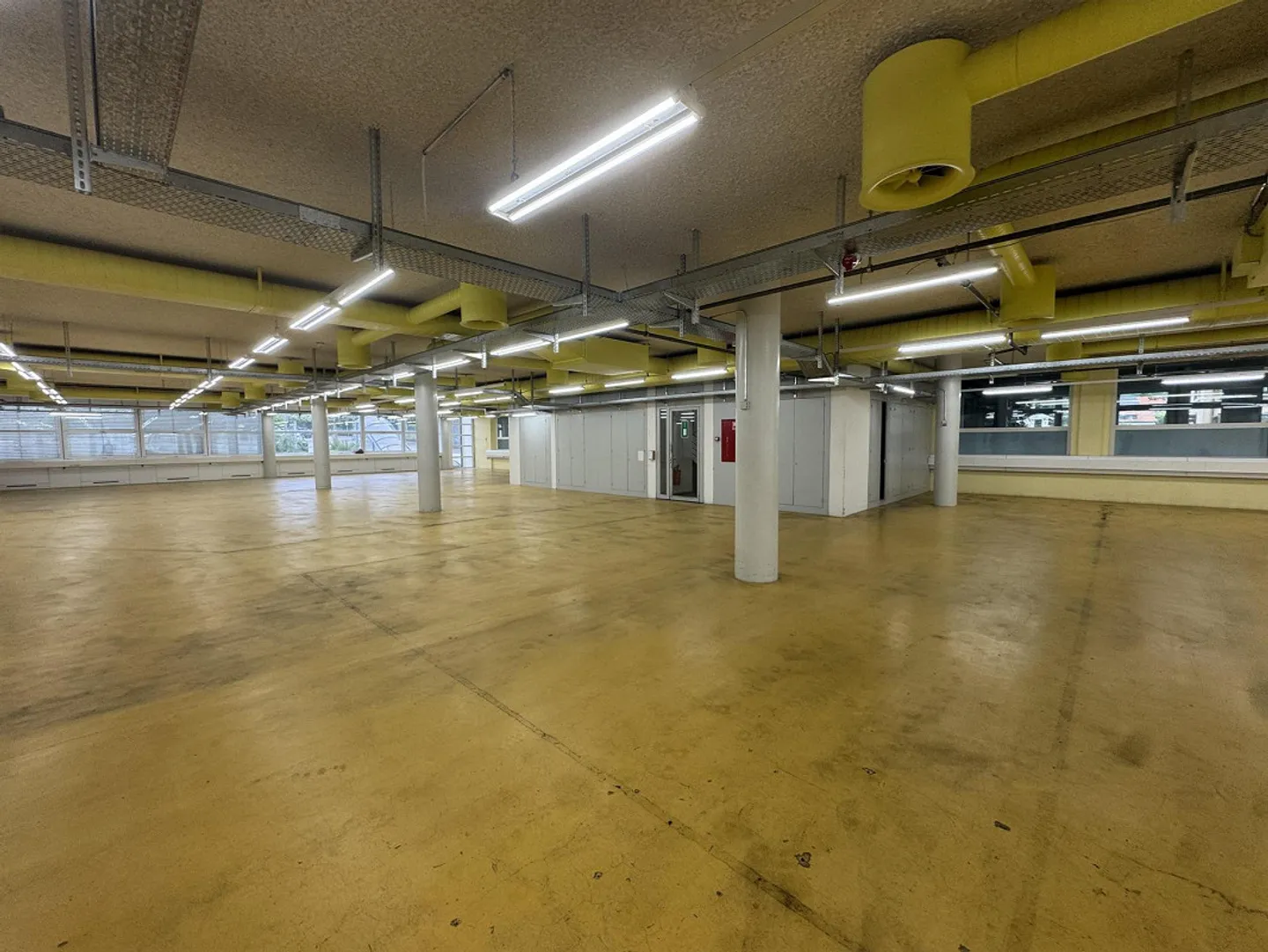 Gewerbe in Solothurn - Foto 3 von 13