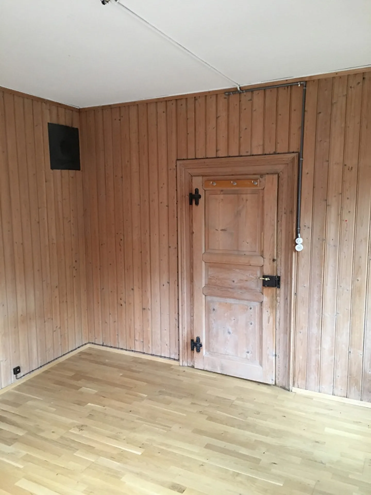 Affordable 4 Room Apartment in Tiefencastel - Photo 14 of 23