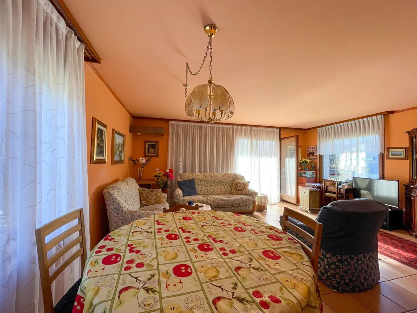 VILLA IN DER NÄHE DES MUZZANOSEE - Foto 3 von 8
