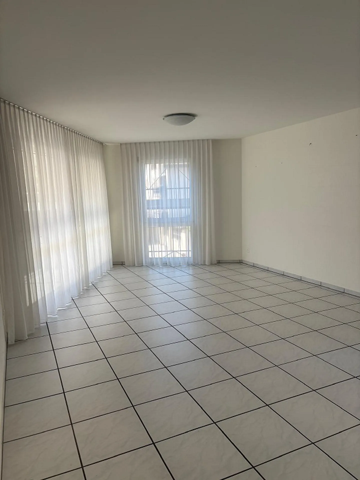 Geräumige Erdgeschosswohnung - Foto 4 von 8
