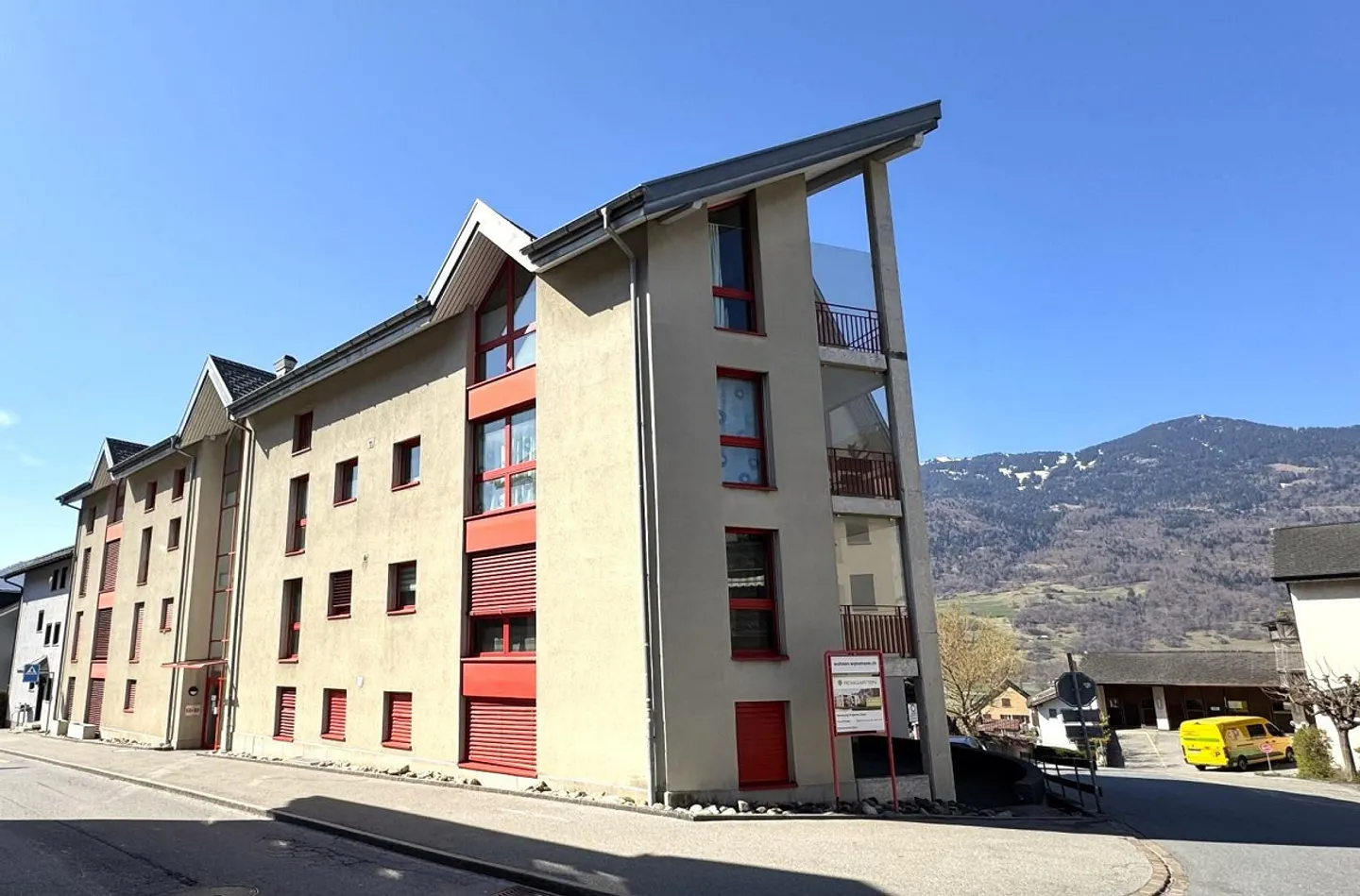 Geräumige Erdgeschosswohnung - Foto 1 von 8