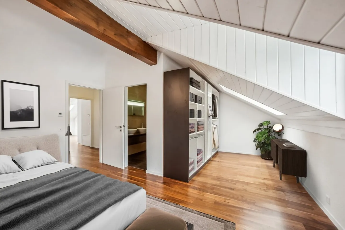 Magnifico duplex di 4,5 locali con bella vista - Foto 8 di 17