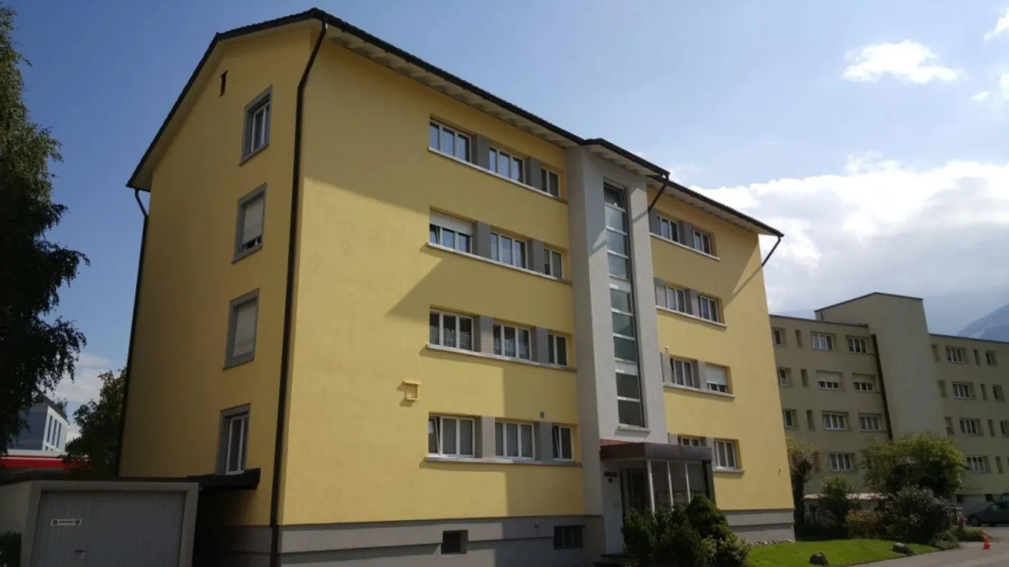 Appartamento conveniente, negozi e scuole nelle immediate vicinanze... - Foto 13 di 14
