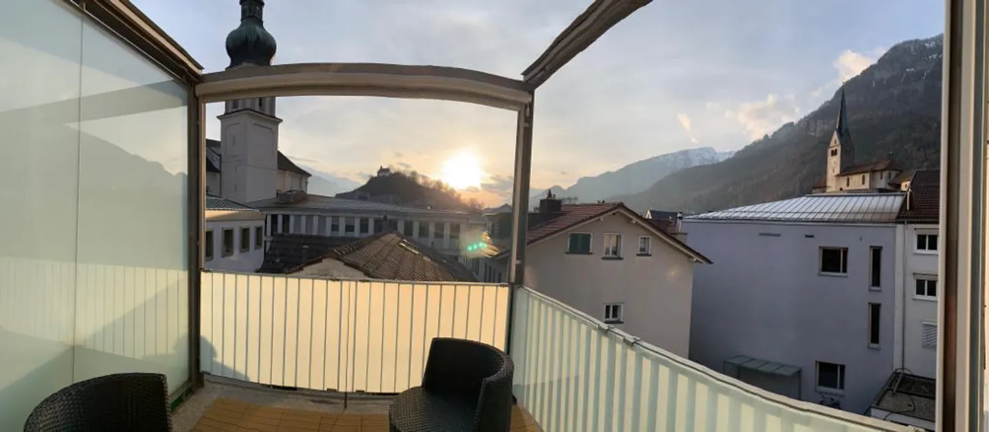 Bright 3.5 Room Maisonette Apartment in the Center of Domat/Ems - Photo 4 of 4