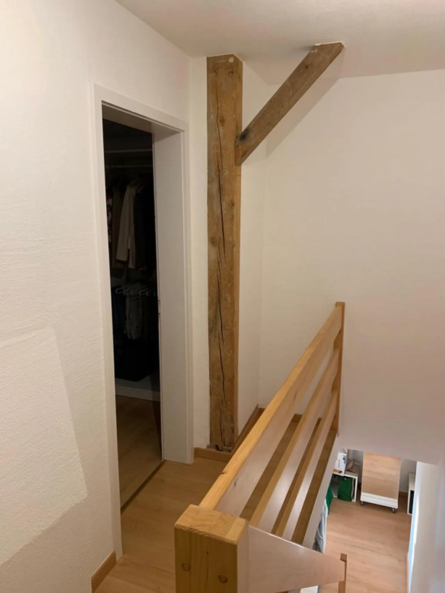 Bright 3.5 Room Maisonette Apartment in the Center of Domat/Ems - Photo 3 of 4