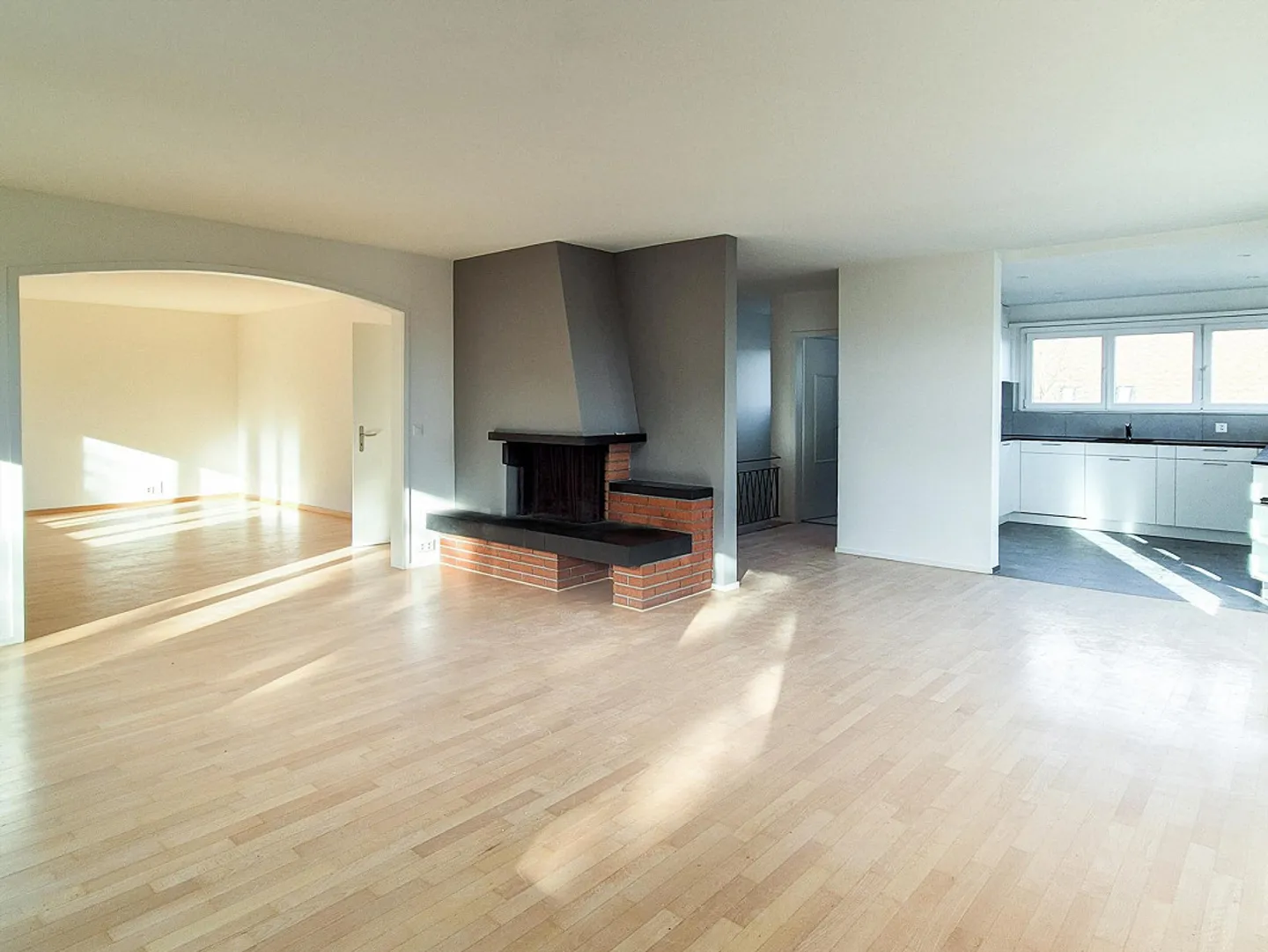 Una casa sopra la vita quotidiana – con grande veranda e giardino idilliaco - Foto 1 di 18