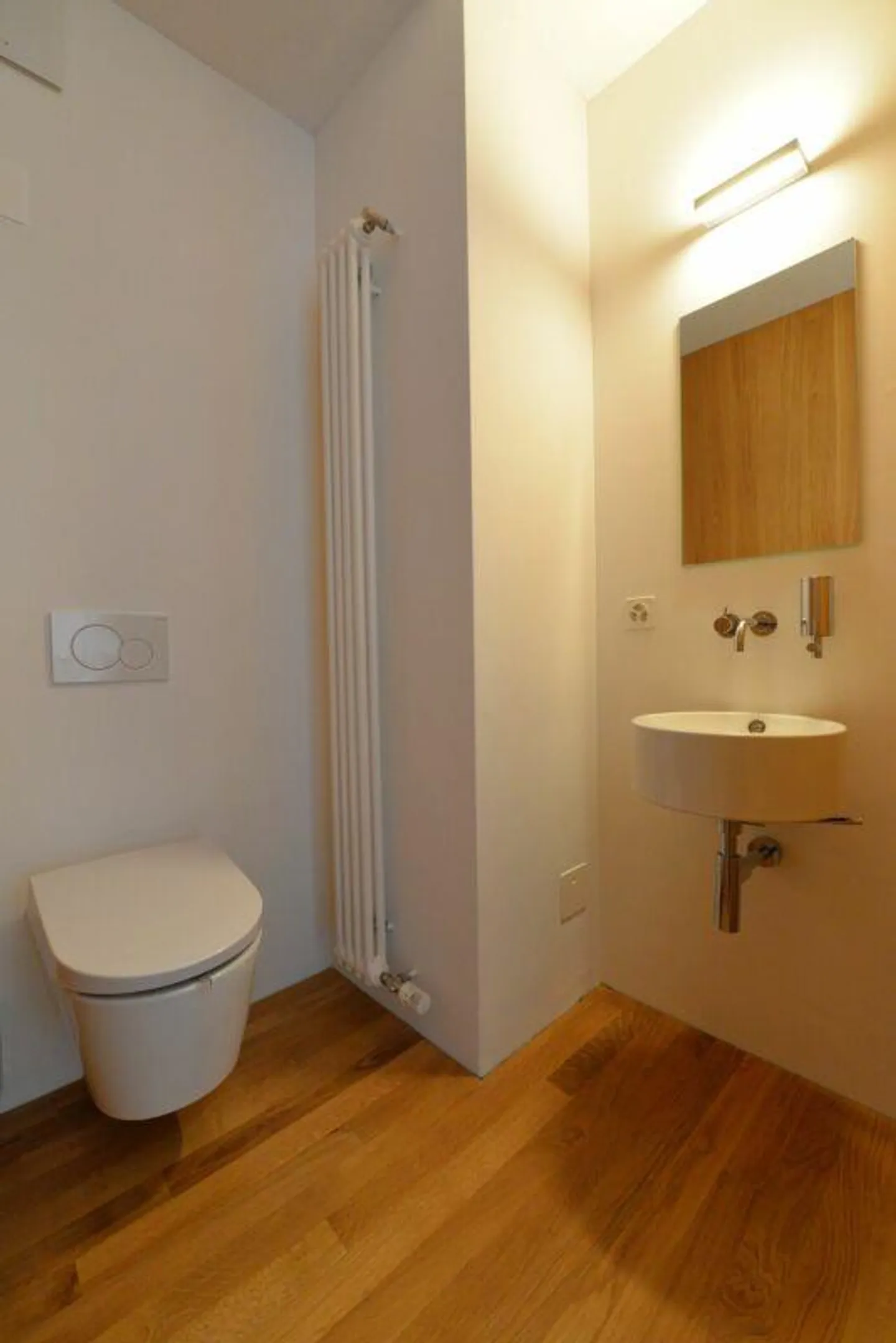 First-class apartment in a dream location - Photo 9 of 11