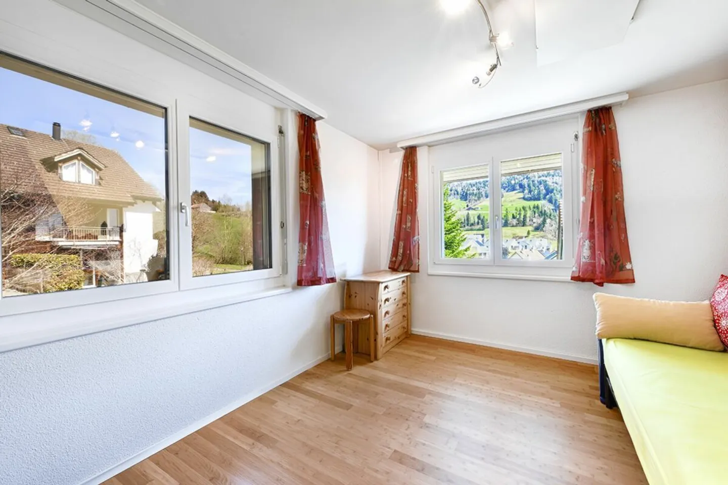 Maison semi-détachée de 6,5 pièces à Gibswil - Photo 5 sur 19