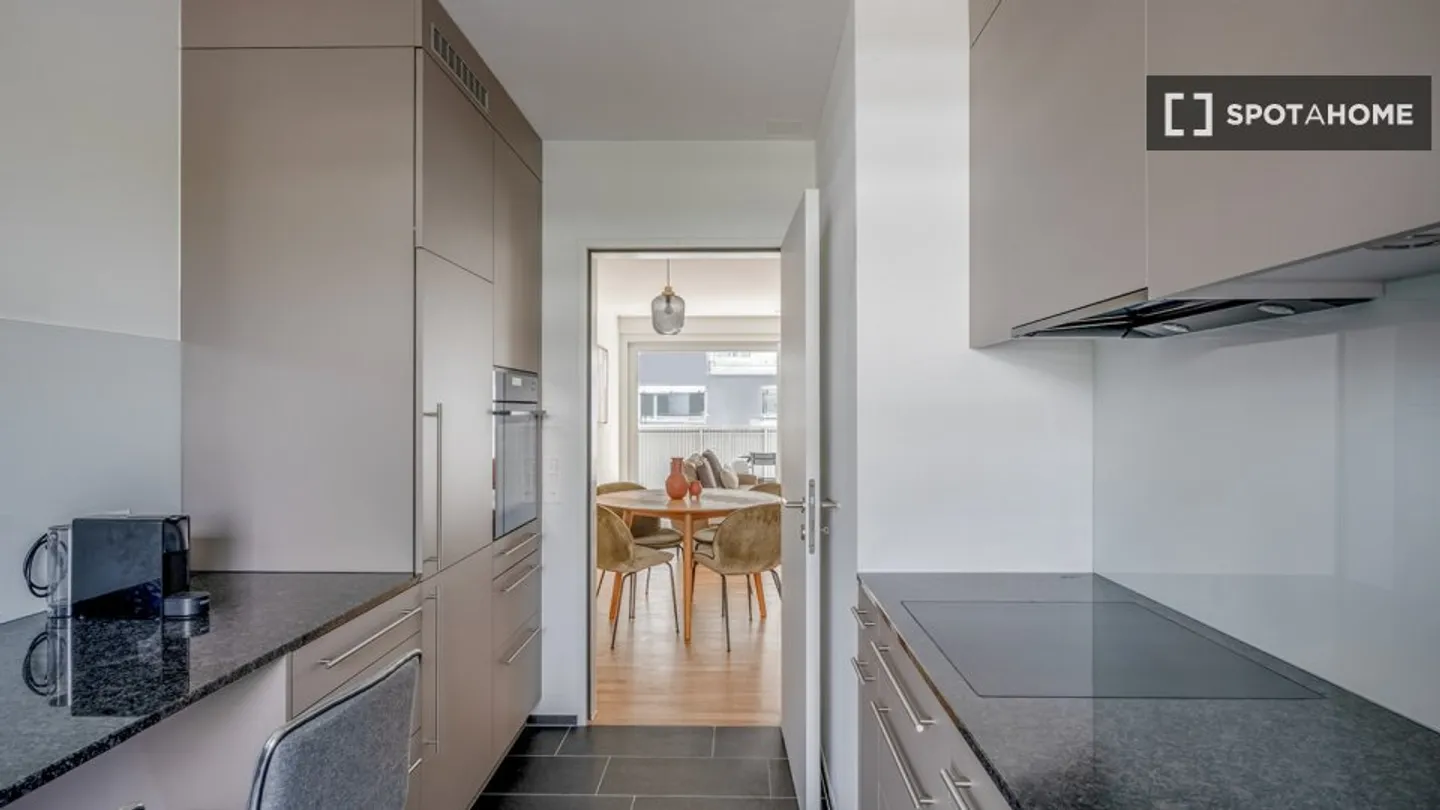 Découvrez, visitez et louez votre nouveau chez-vous en ligne en toute confiance. - Photo 11 sur 18