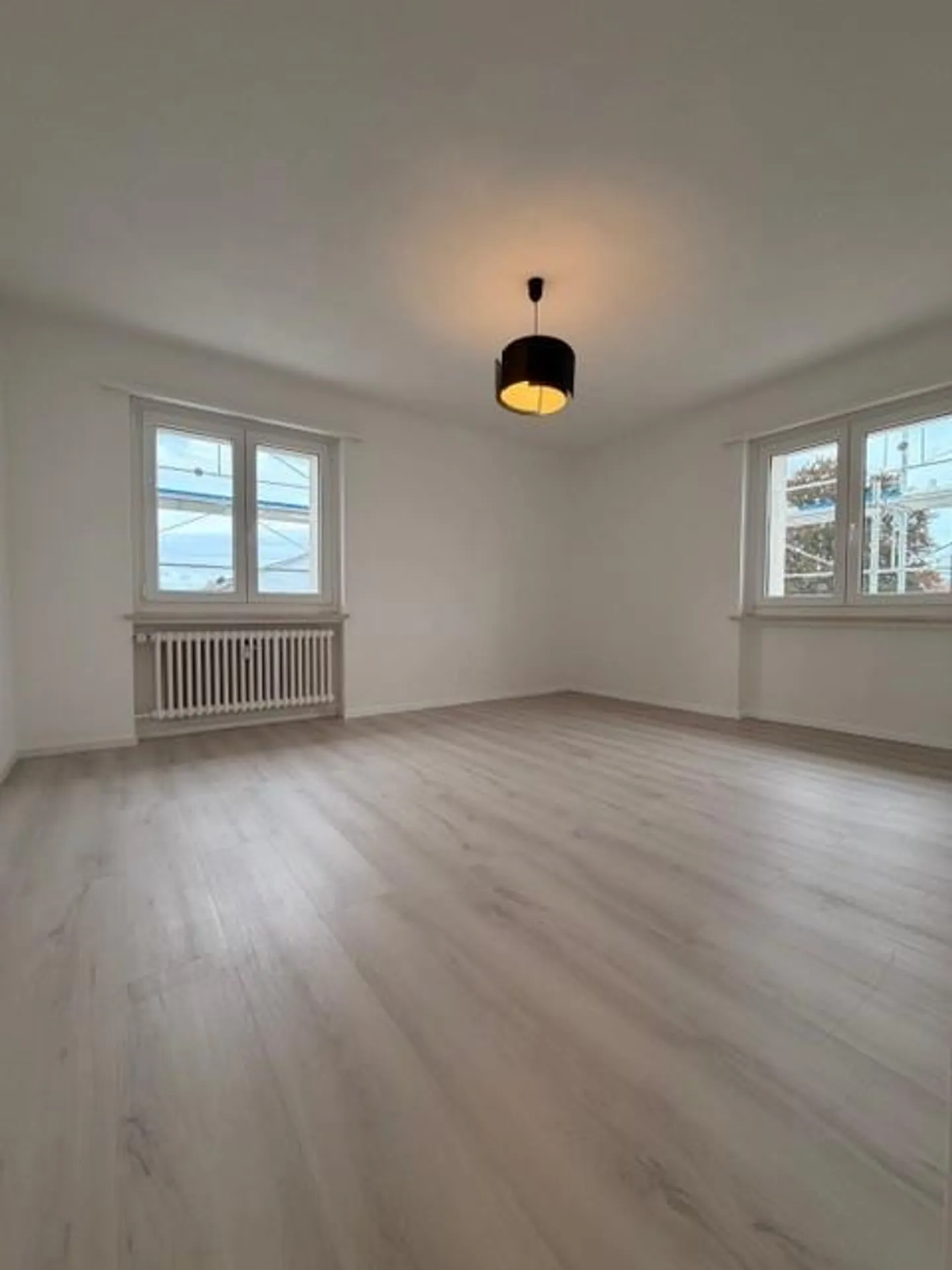 Urbain, partiellement rénové et proche de la gare - beaux appartements de 3,5 pièces à louer - Photo 14 sur 14