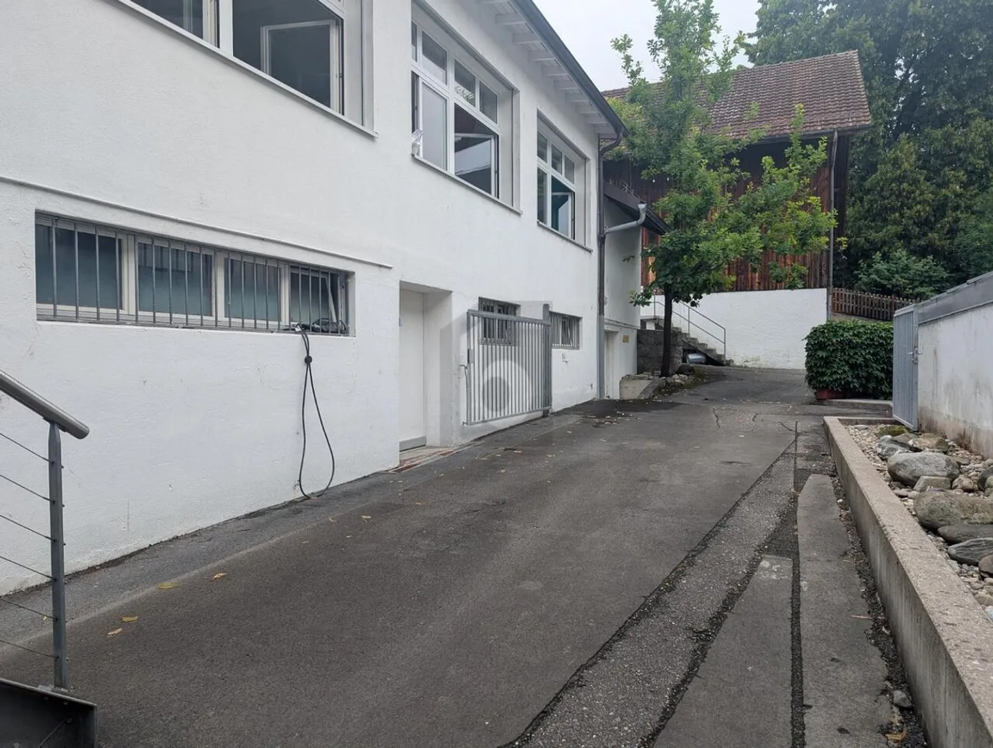 Edificio ad uso misto in affitto - Foto 4 di 5