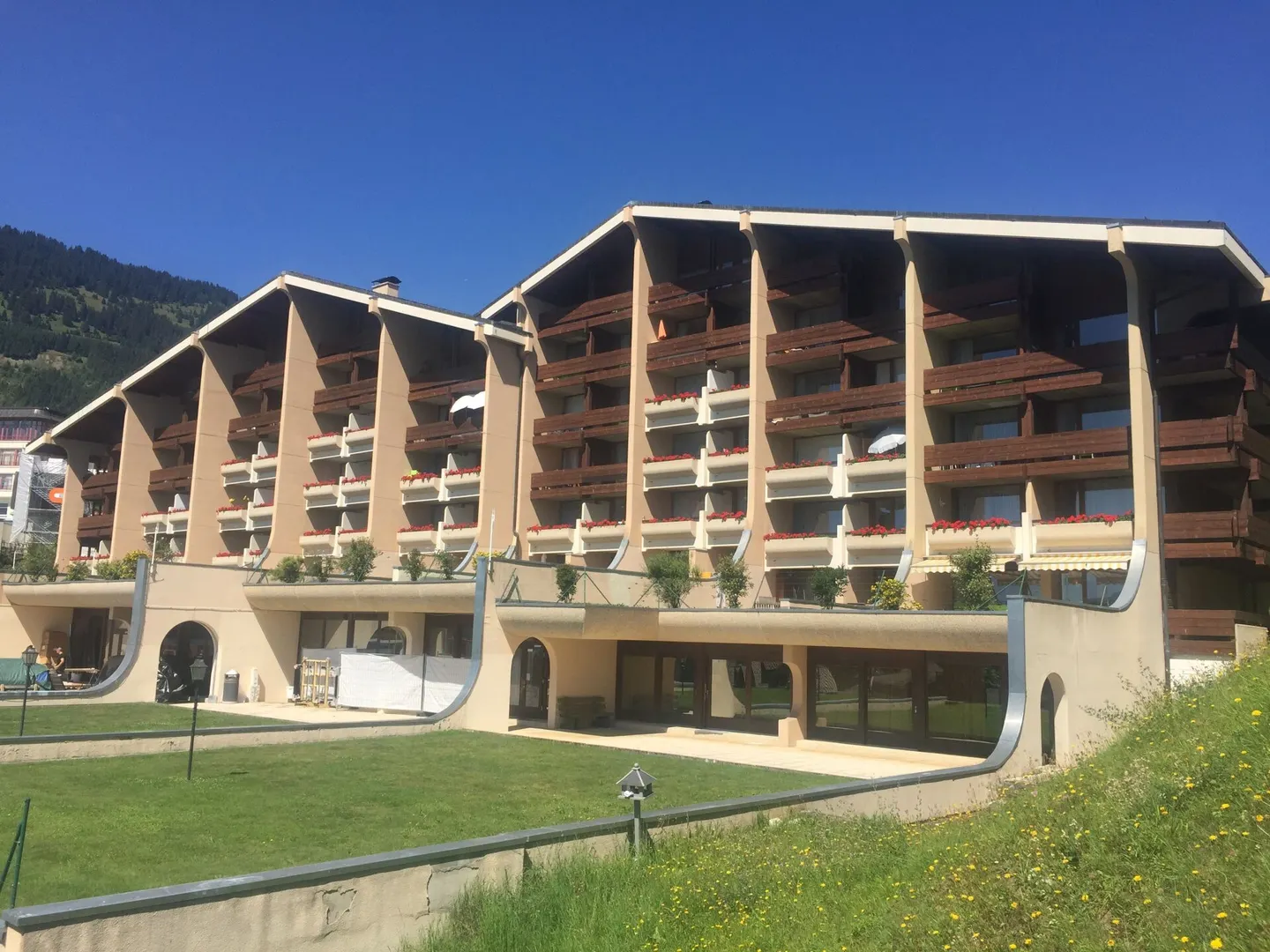 2.5-room apartment in the center of Villars-sur-Ollon - Photo 1 of 13