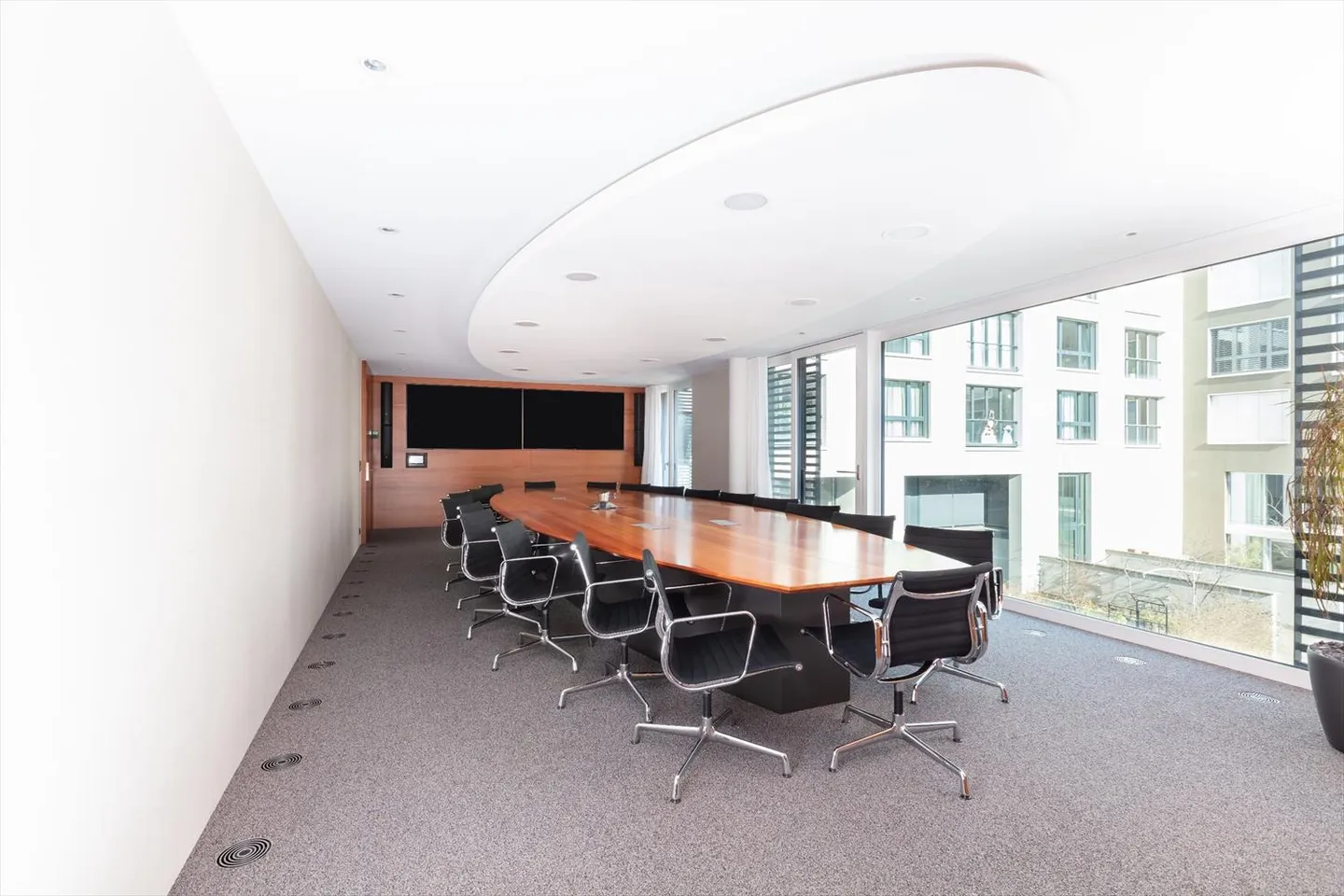 Ufficio privato per tre persone a Signature Downtown - Foto 7 di 9
